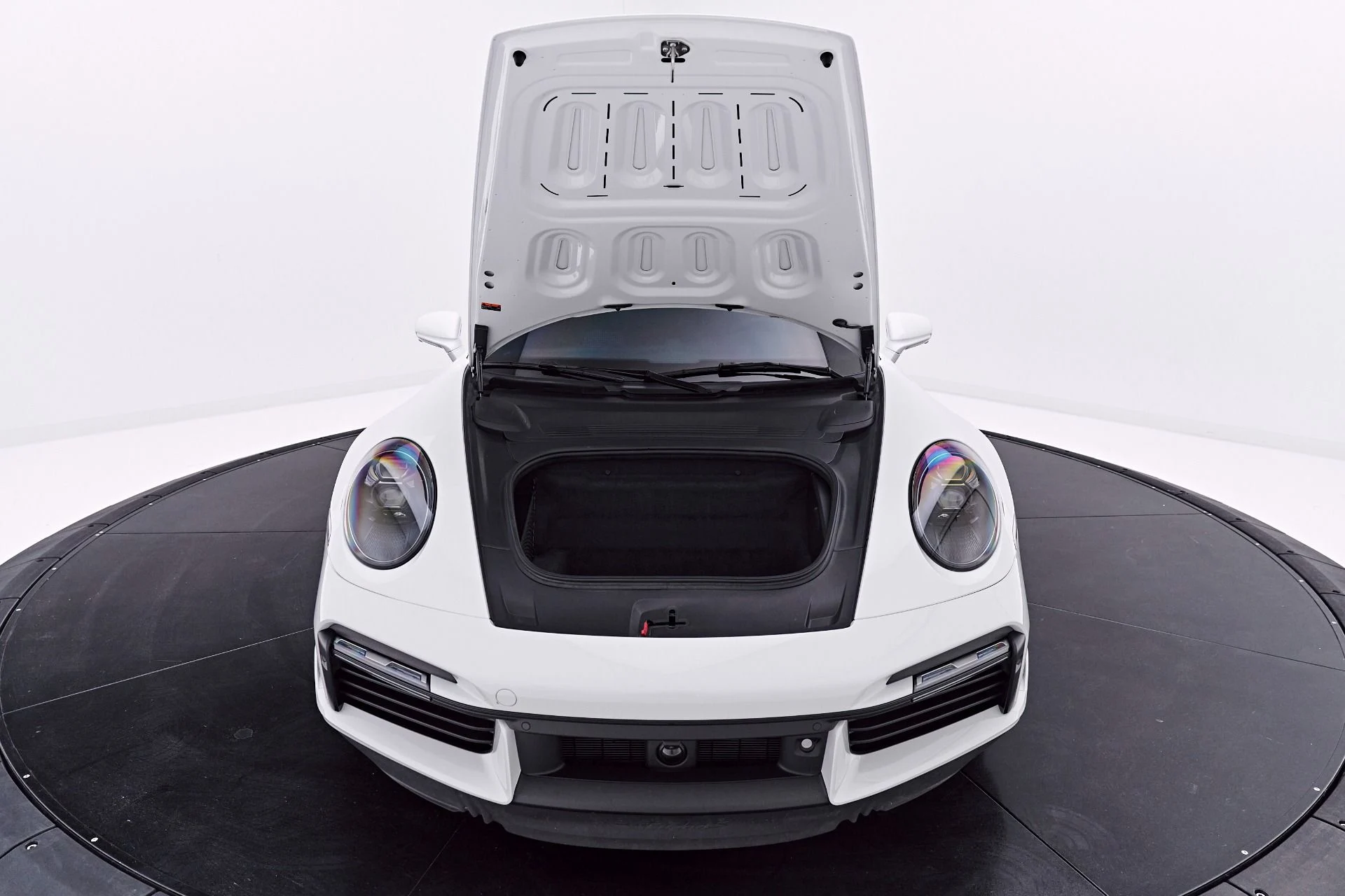 mph020_986142328_Used_2024_Porsche_911_Turbo_S_1777505238_f8765e9134