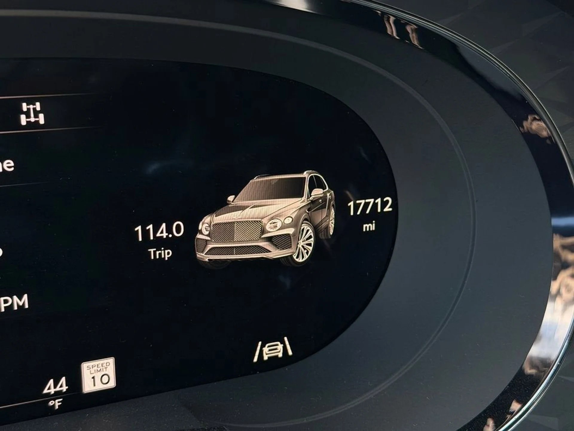 mph020_989814922_2cc3bbfbca174d70aa9f2f6621e1f006_4075ed9718