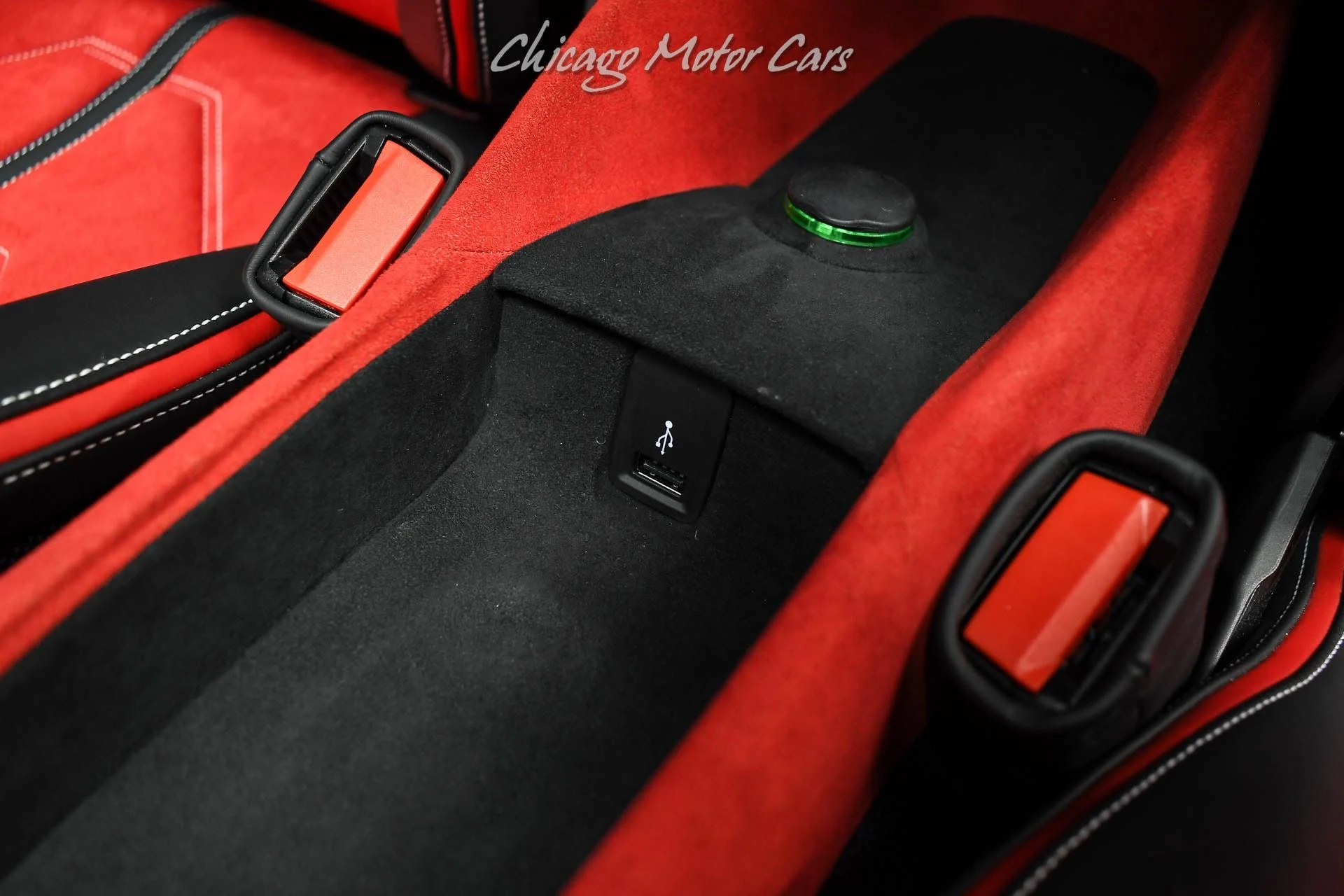 mph020_996864343_12497_p21_l_643871fdd0