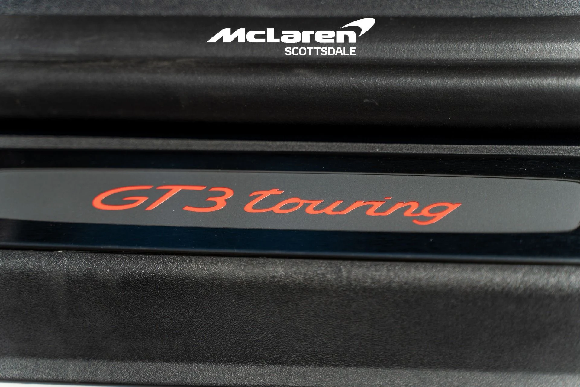 mph021_1003563315_Used_2018_PORSCHE_911_GT_3_1756222401_55b72ecb6b