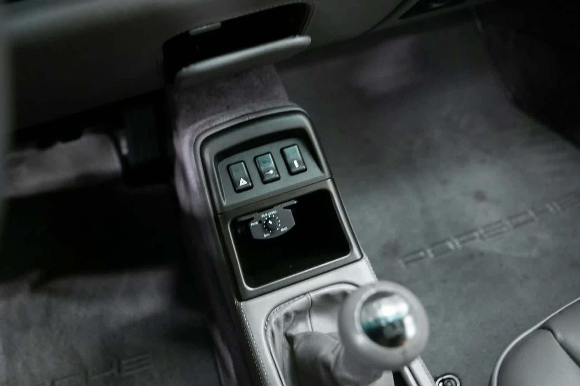 mph021_1013364919_764b9cbcf779b93151633169283fc045x_b1b50ffca1