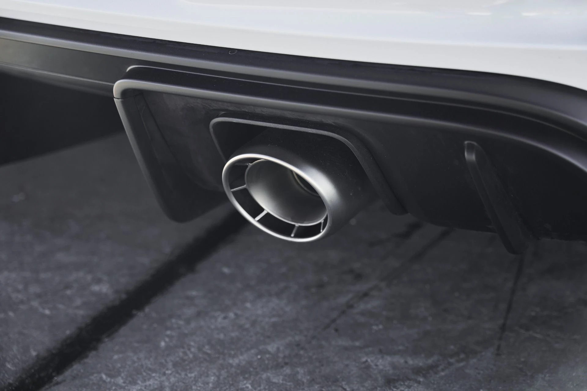 mph021_1021189827_Used_2025_Porsche_718_Cayman_GT_4_RS_1766025487_62fabd6b49