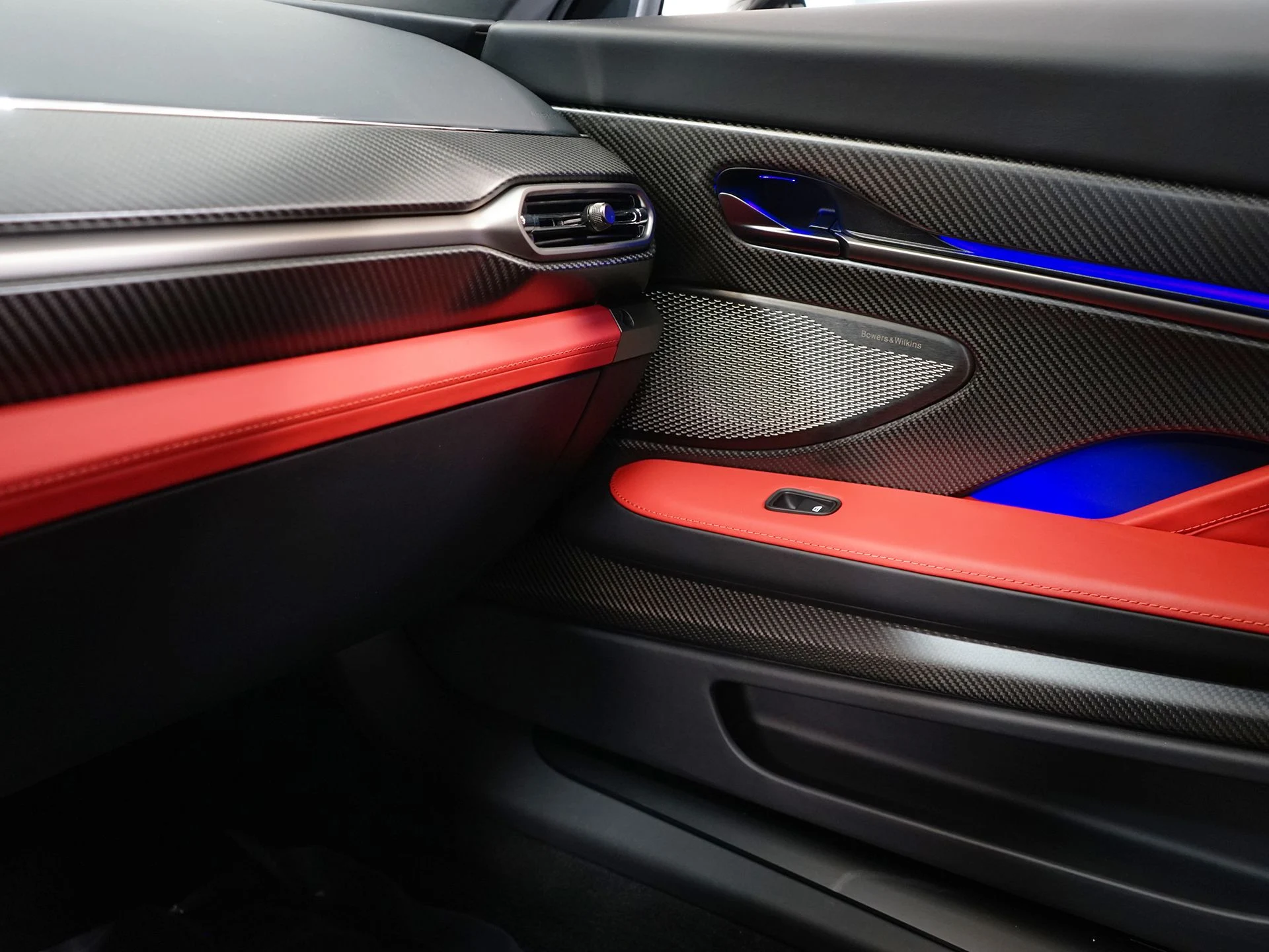 mph021_1022205303_77ea5aa1e226667be657c1deb056db9ax_1453e171fc