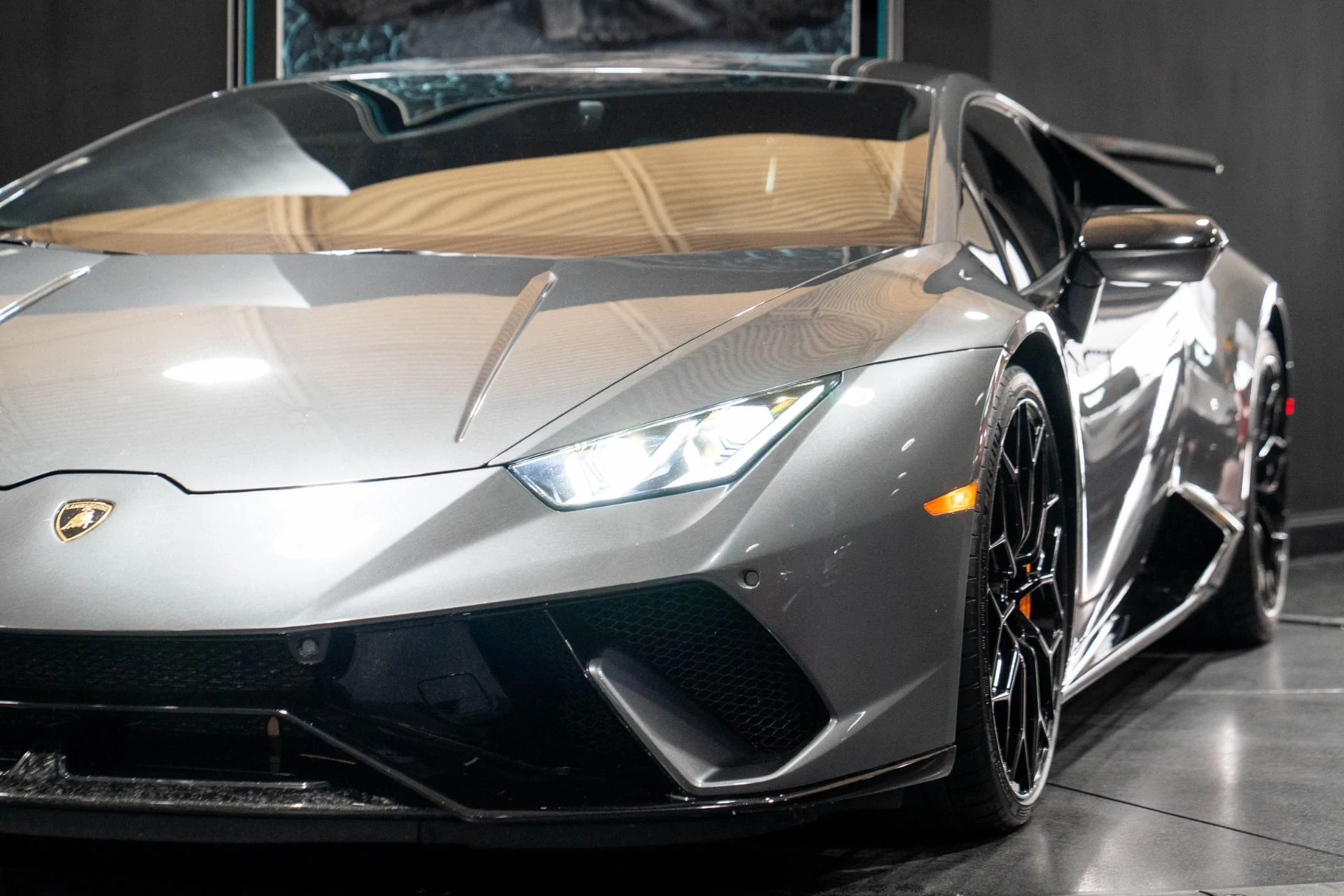 mph021_1034765784_Used_2019_Lamborghini_Huracan_LP_640_4_Performante_1767503962_90e5869eb2