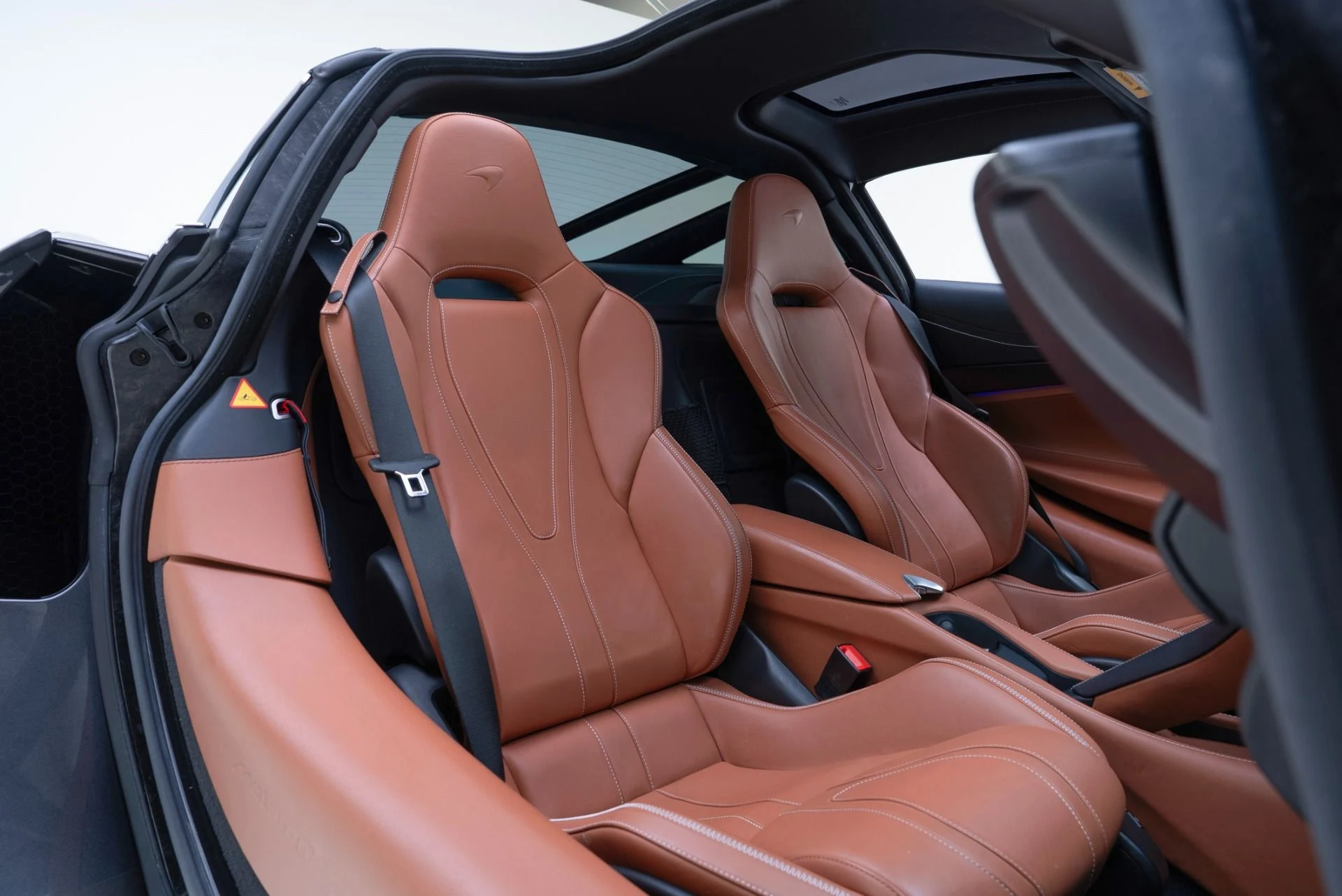 mph021_1039462684_Used_2018_Mc_Laren_720_S_Performance_1779901309_880b320efc