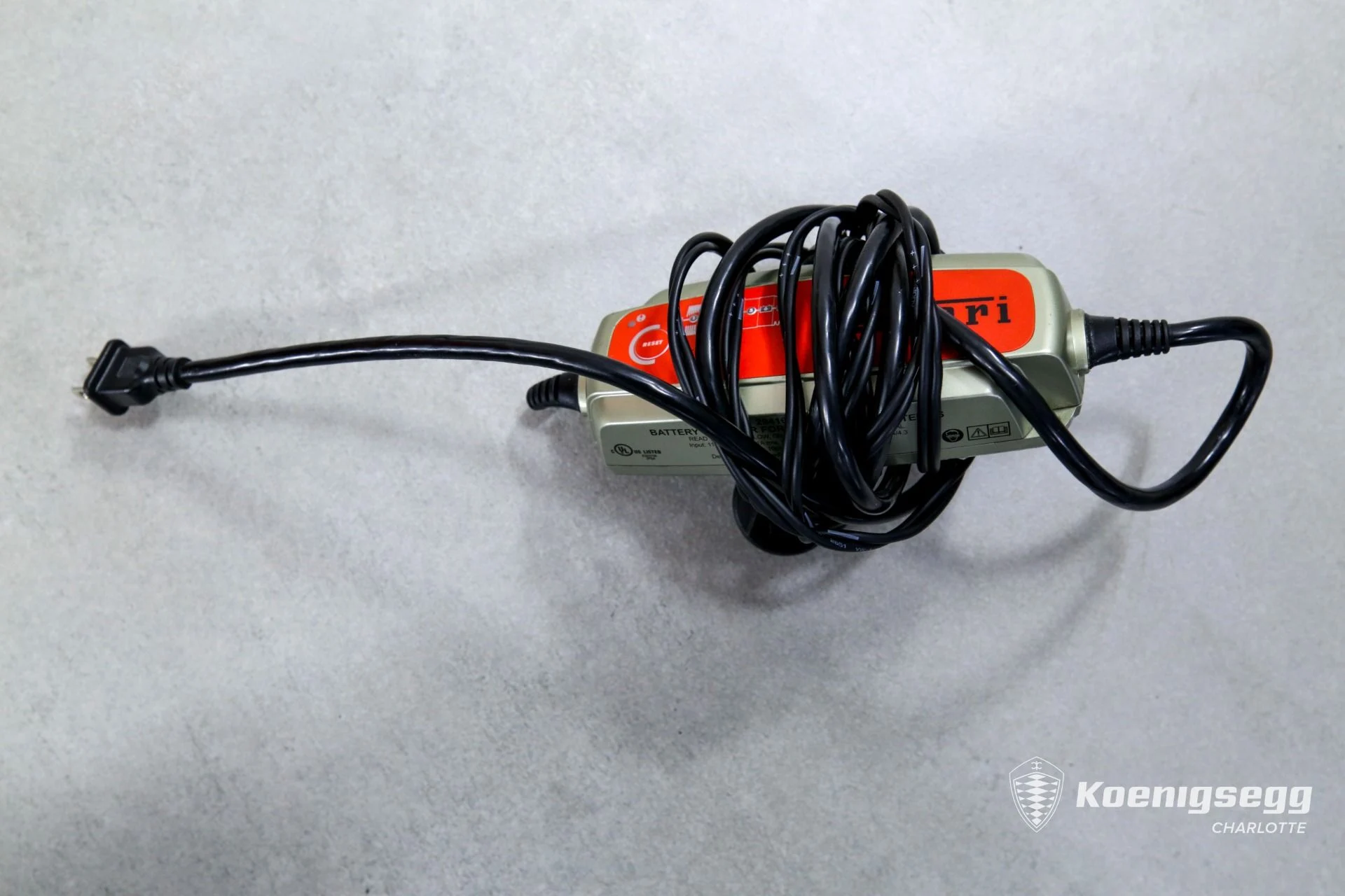 mph021_1040758791_Used_2018_Ferrari_812_Superfast_1711034362_04550deaae