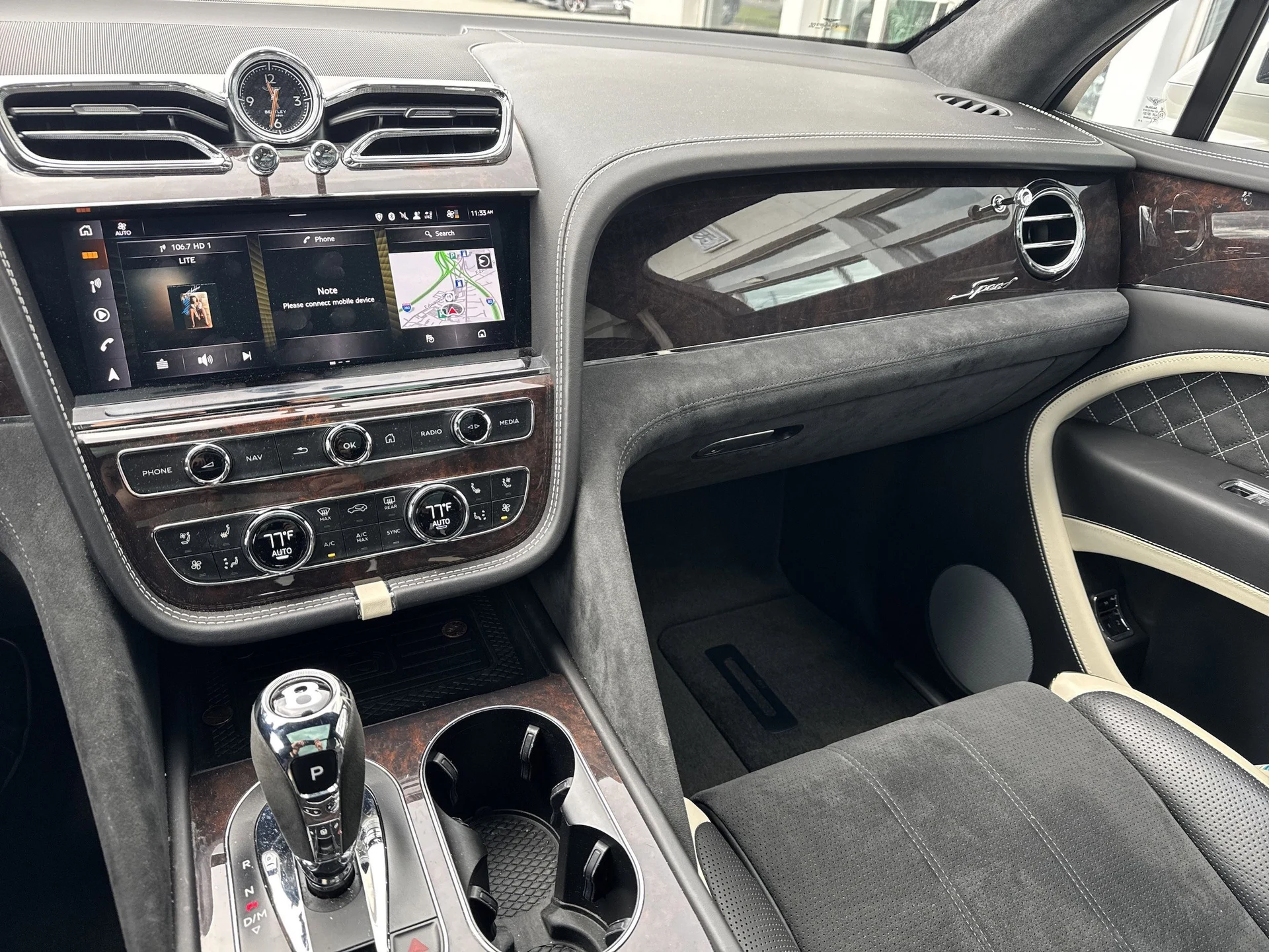 mph021_1042277693_d24c70444d6db667482f496efedc5827x_23fcb2410b