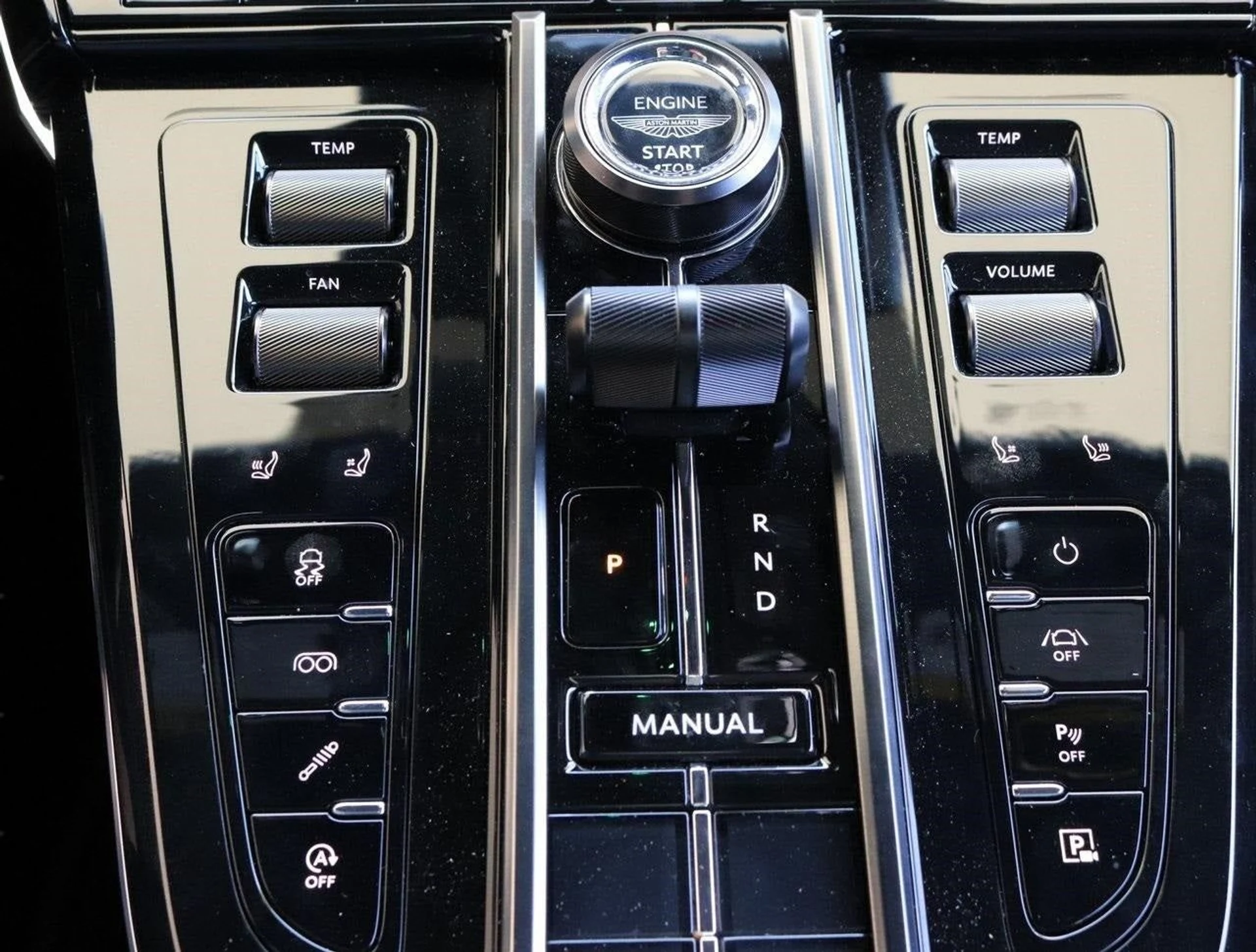 mph021_1042747637_22_e2543e8353