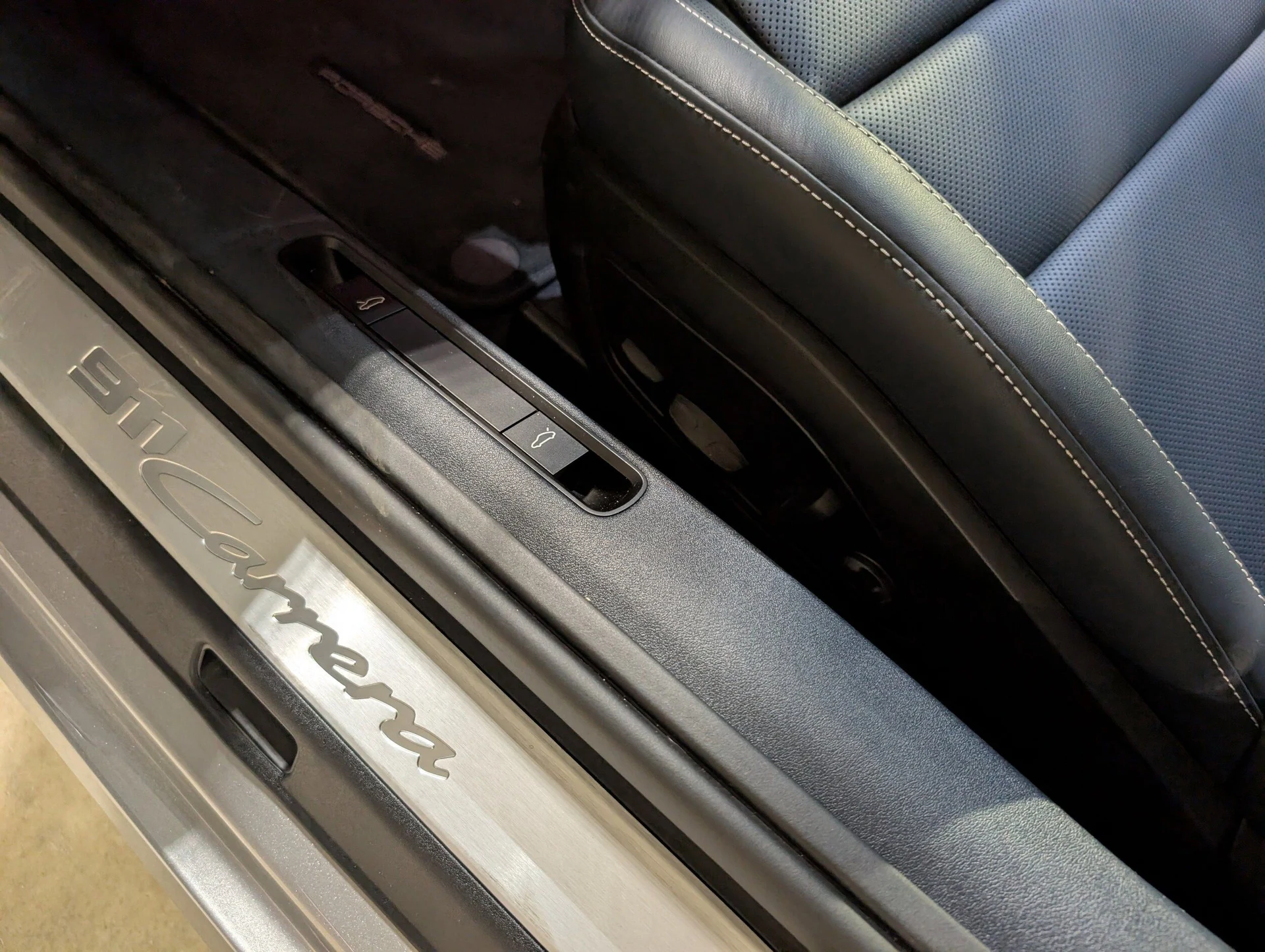 mph021_1042920842_205592154e460e26581b24af9a52a9a0x_d78498680a