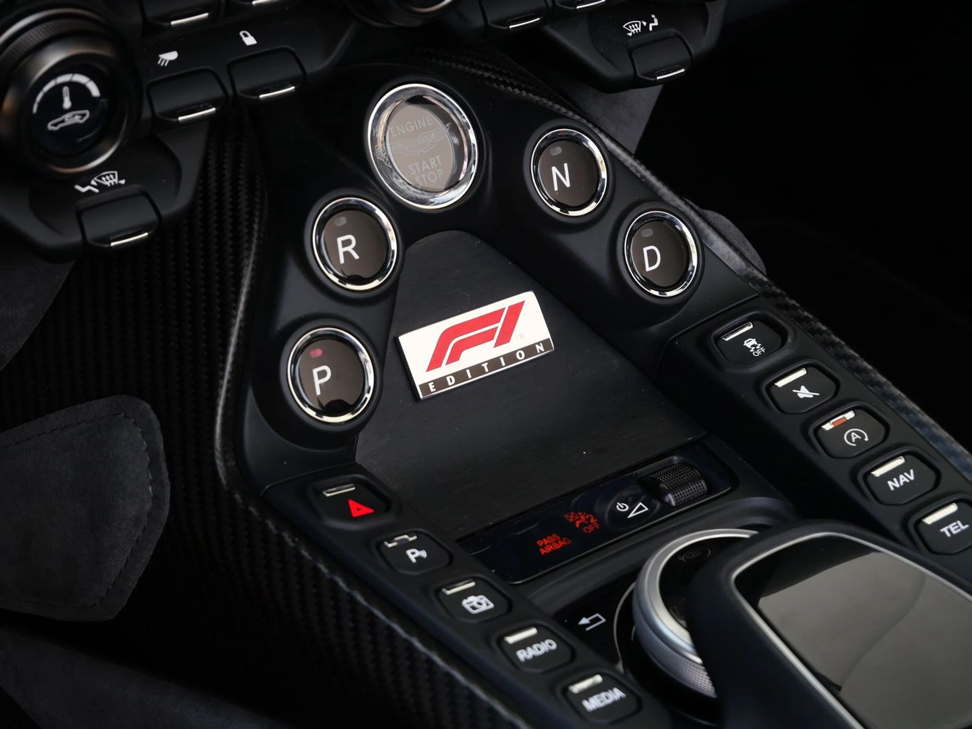 mph021_1043813958_f5d20279a8921772d4c21e38da59f87fx_5663a1480b