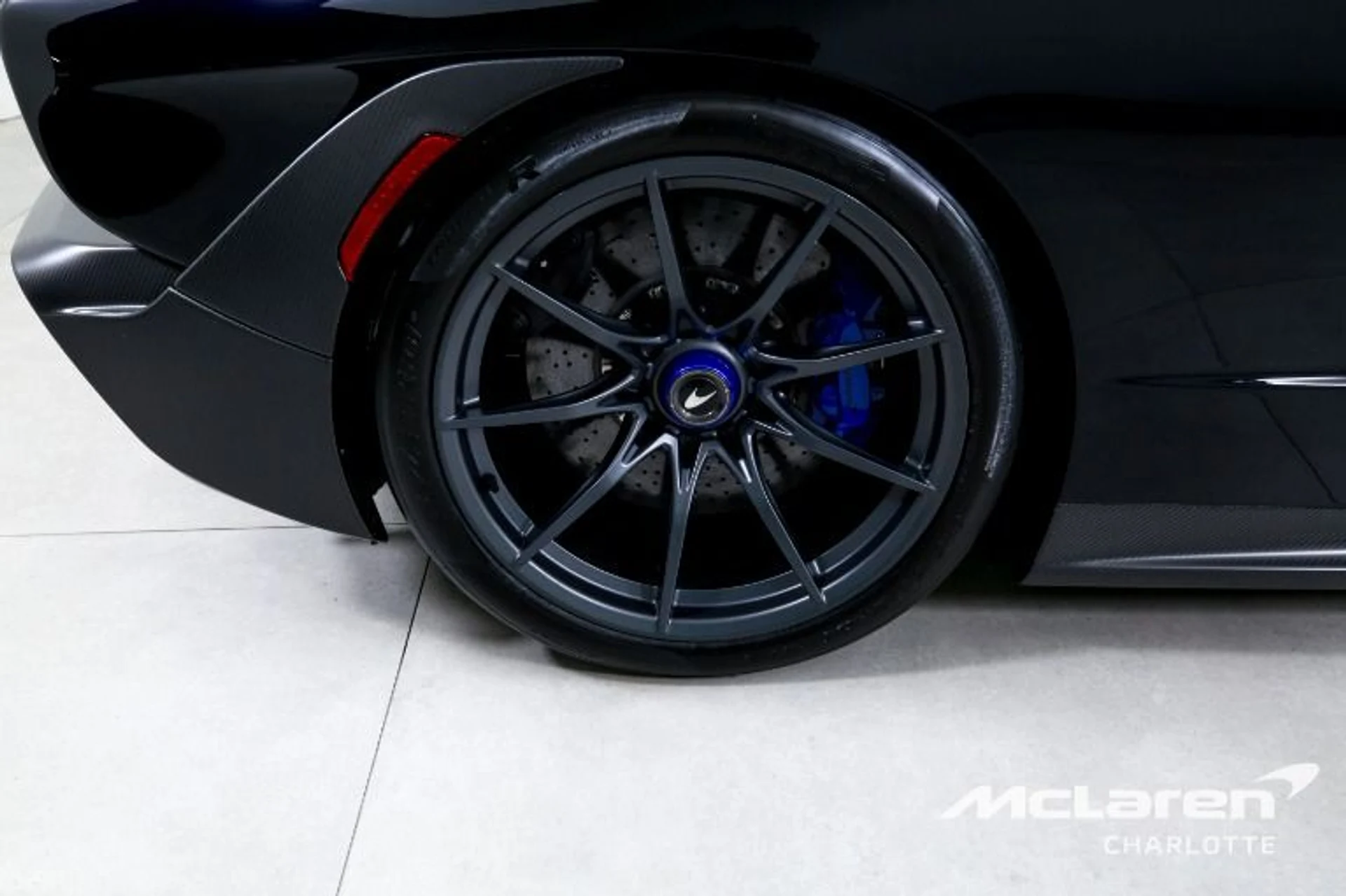 mph021_1045754840_Used_2019_Mc_Laren_Senna_19caf38457