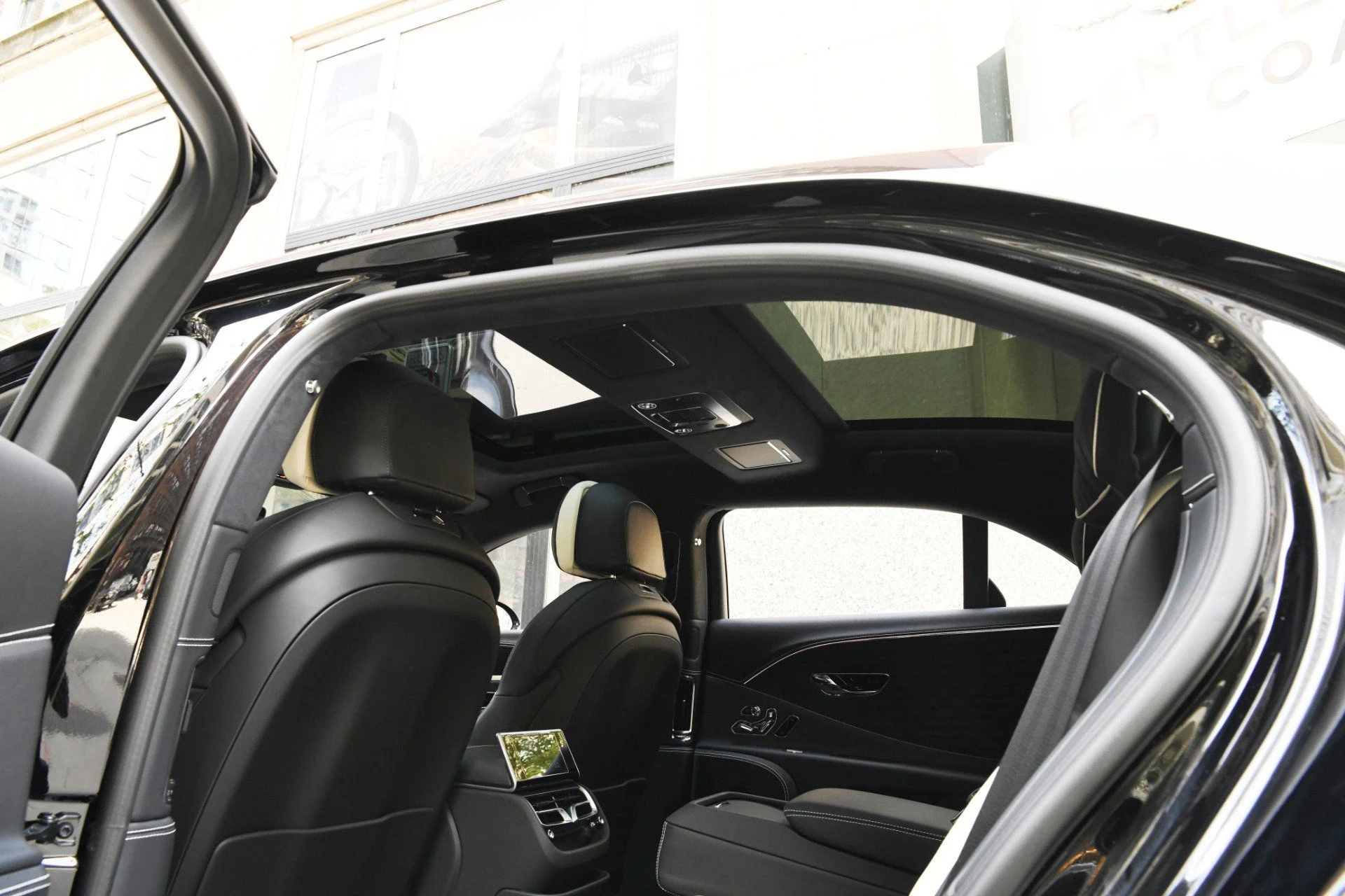 mph021_1047864601_fb89c529201f271dddf8404fde7a0675x_5a4ff8ad66