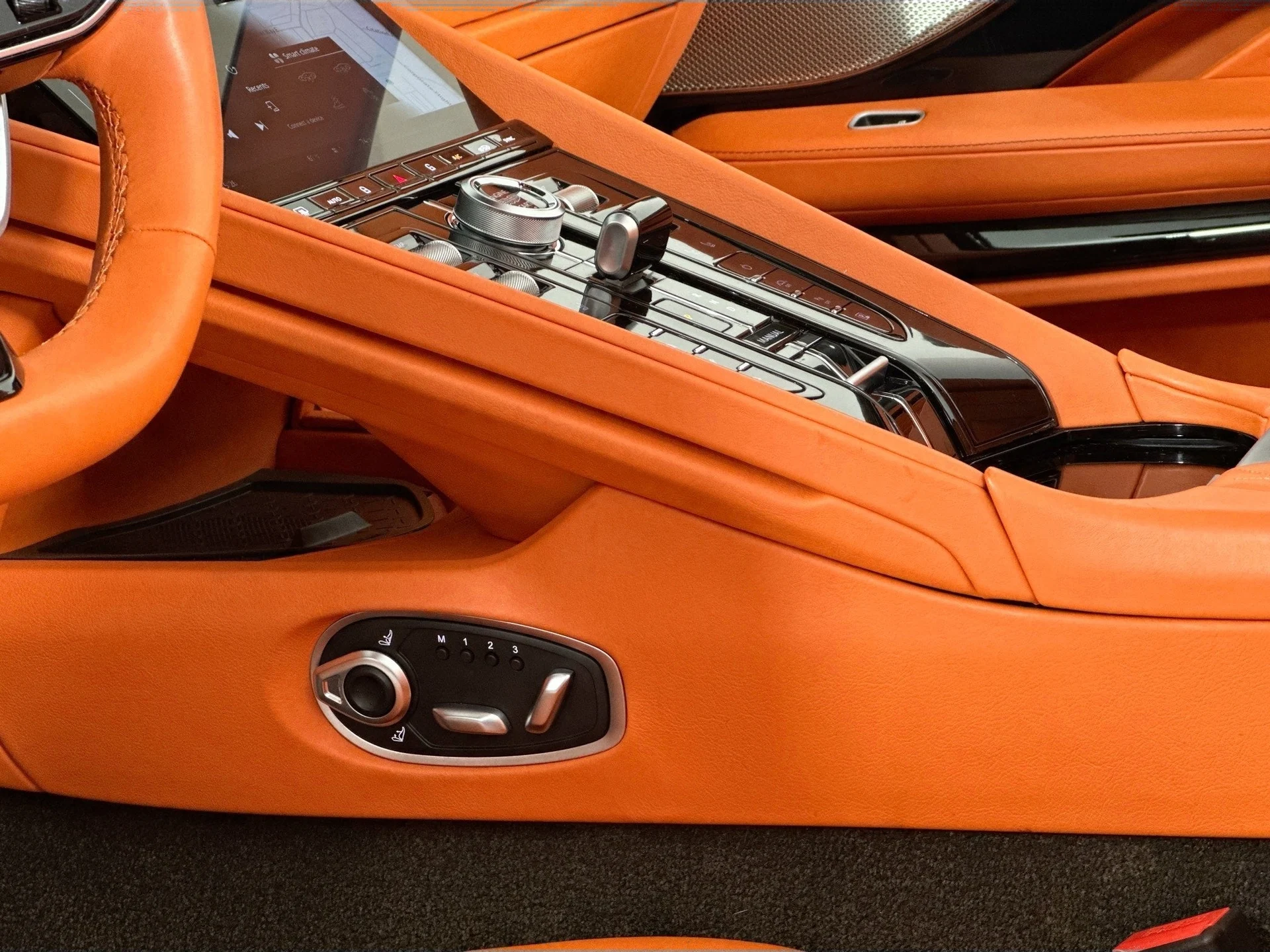 mph021_1055108883_22_e2d8aa5356