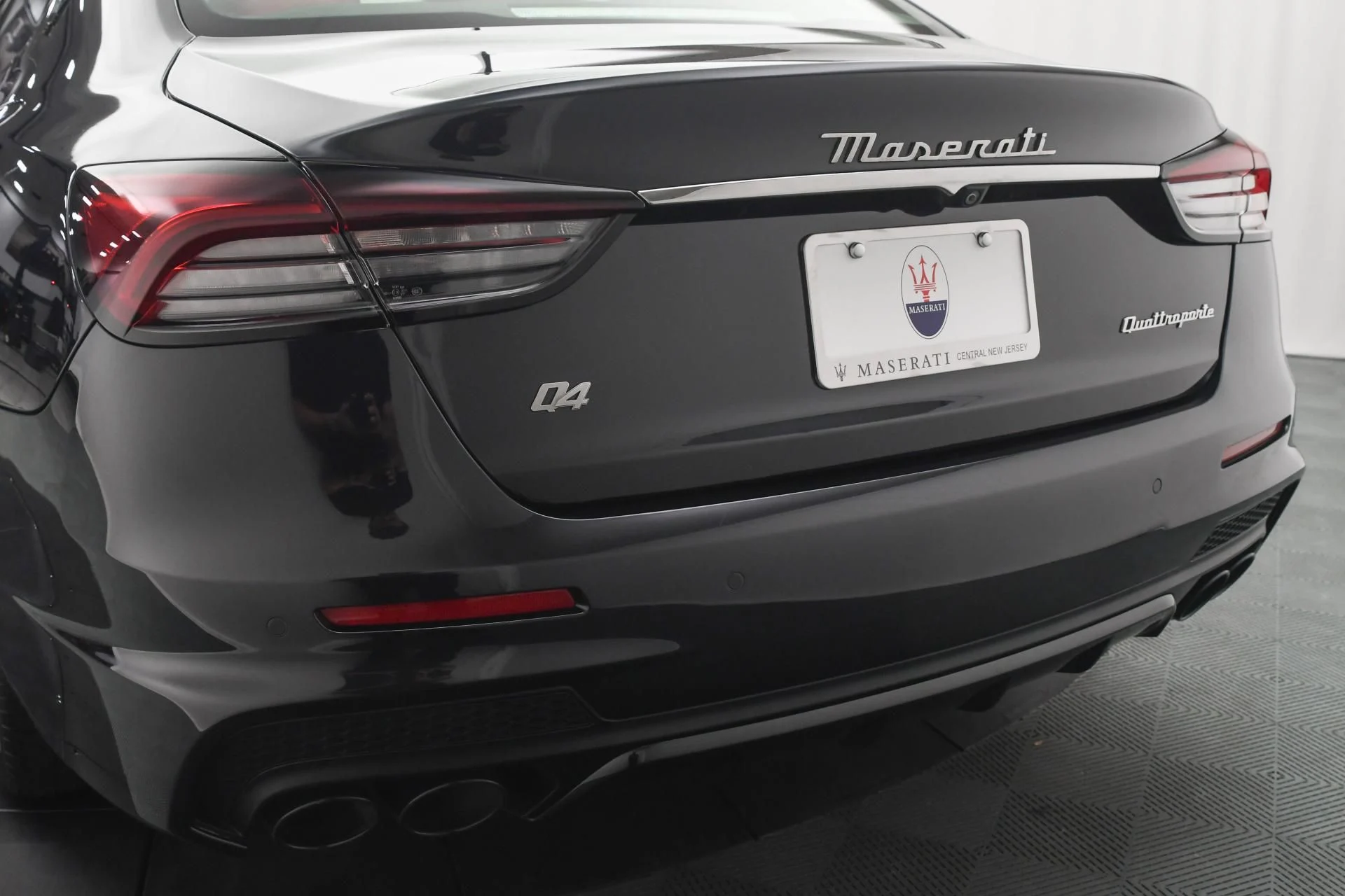 mph021_1056592673_Used_2022_Maserati_Quattroporte_Modena_Q4_1755245112_437350d9ac