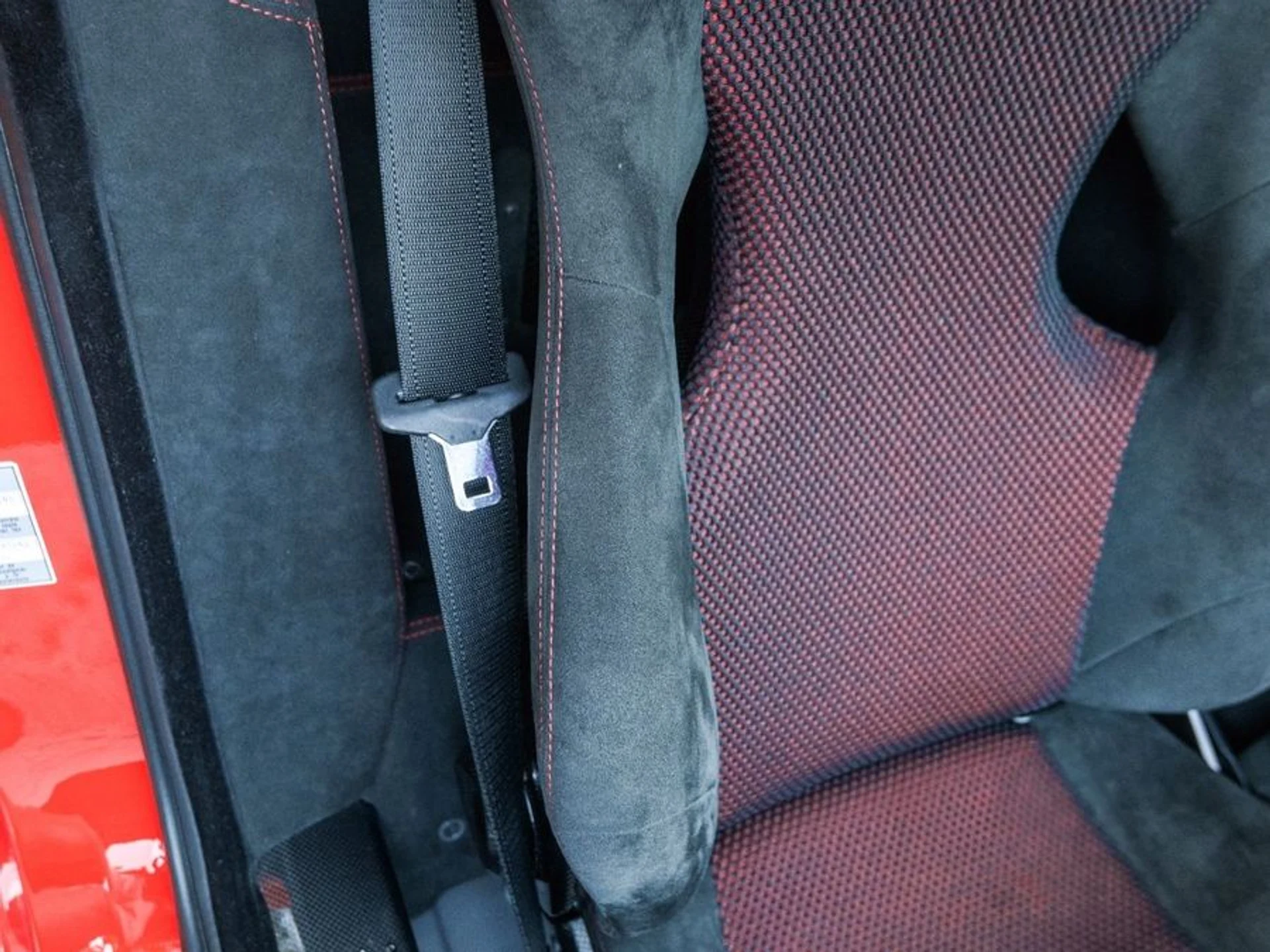 mph021_1058366973_e5983d2f_a42a_4a18_82cd_368cfeaab8e8_41dd4dd397