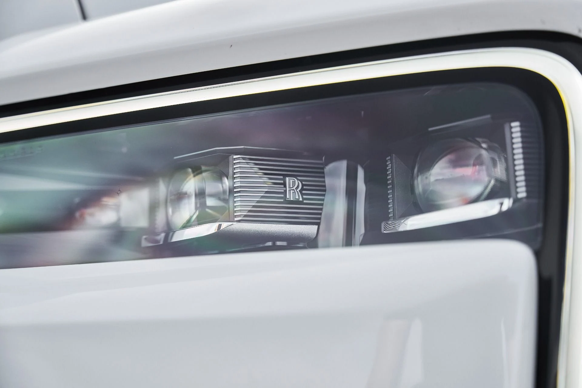 mph021_1059940597_Used_2025_Rolls_Royce_Cullinan_Base_1770950891_05e8a75b53