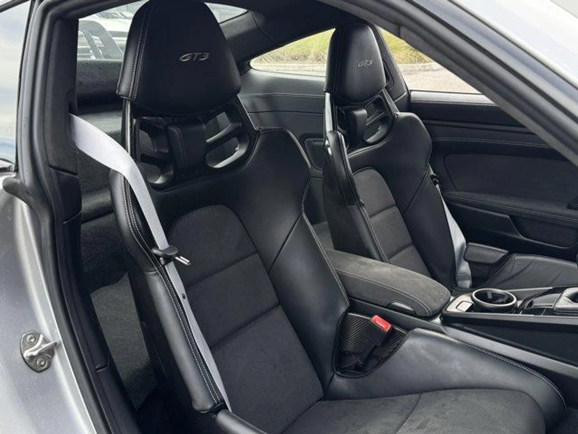 mph021_106193144_M_Go_B75d_Tnc_PPI_3k9_Ev_Yl_In_VE_2_Vo_ec02fbb39a