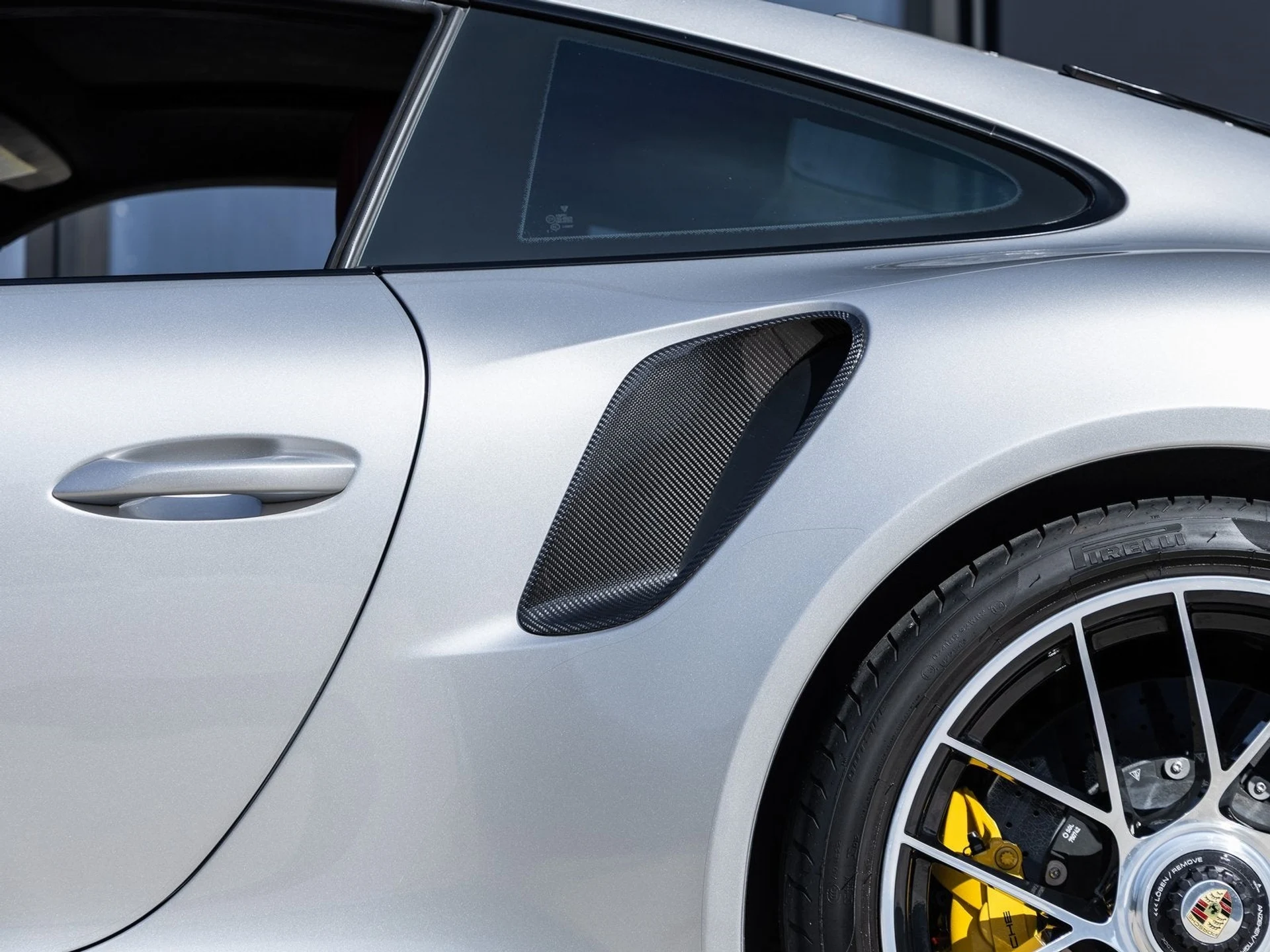 mph021_1065554491_22_dcf56f9023