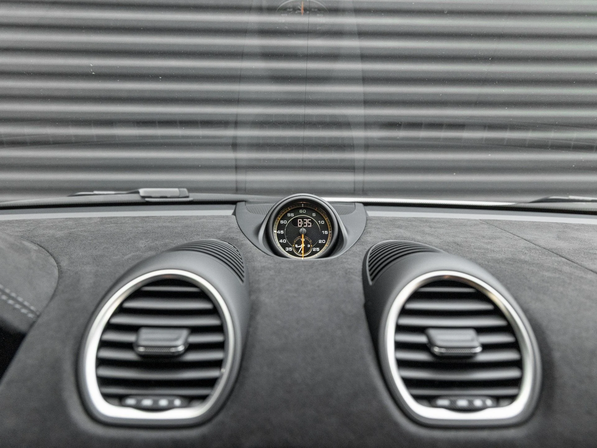 mph021_1069677763_22_de6ec206f6