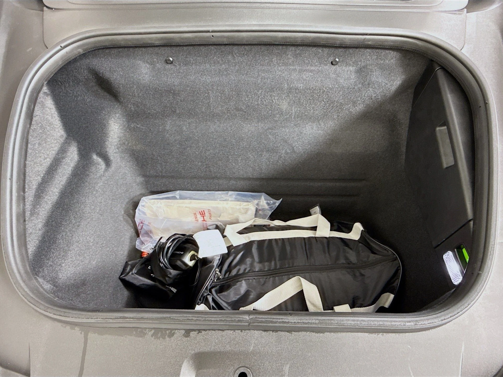 mph021_1069813143_987a16eb2166fd083373d2a05c5d80a6x_2b79a254a7