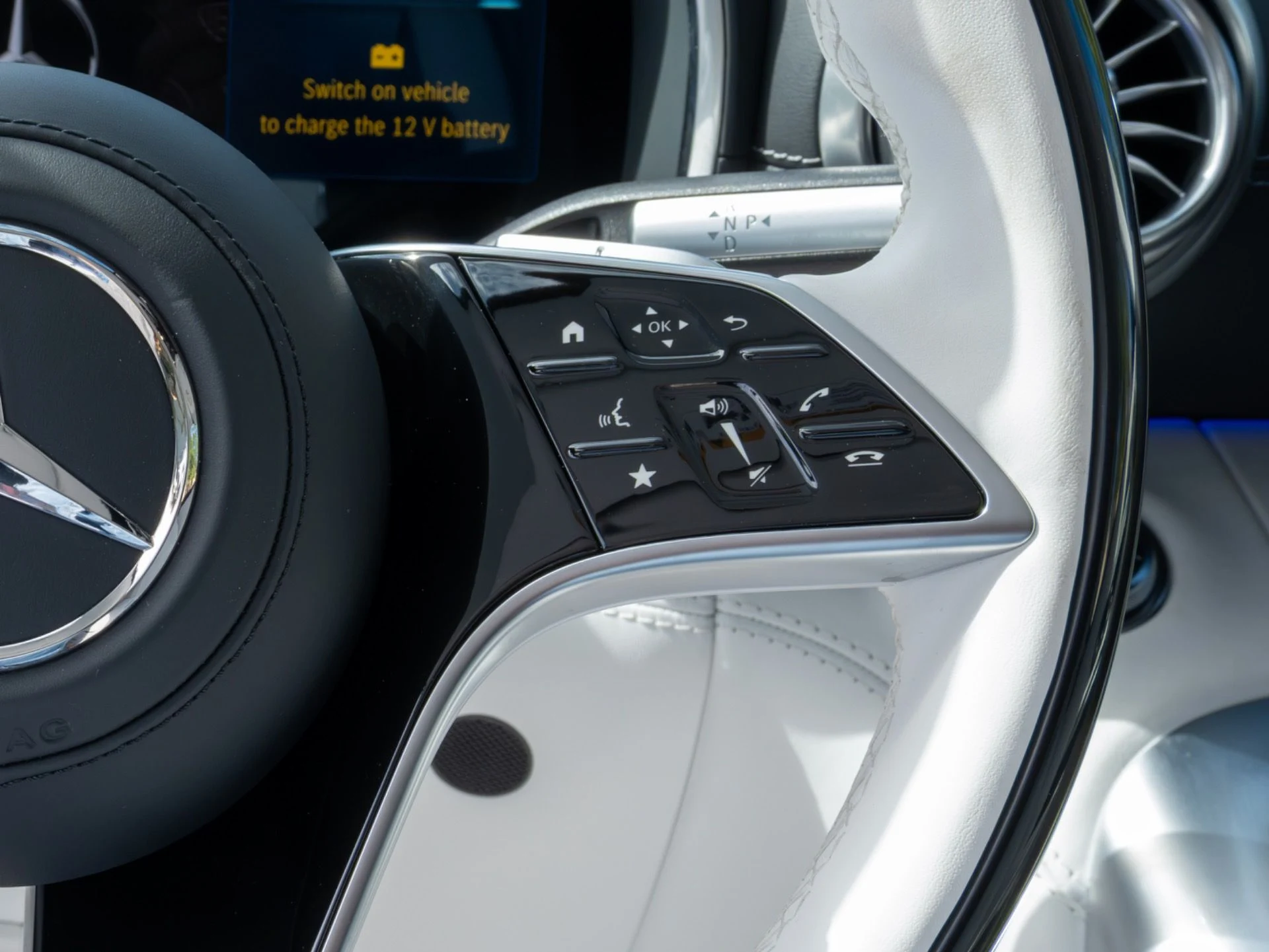 mph021_1070830570_Used_2026_Mercedes_Benz_SL_Maybach_SL_680_Monogram_Series_1775231655_d36517ae8b