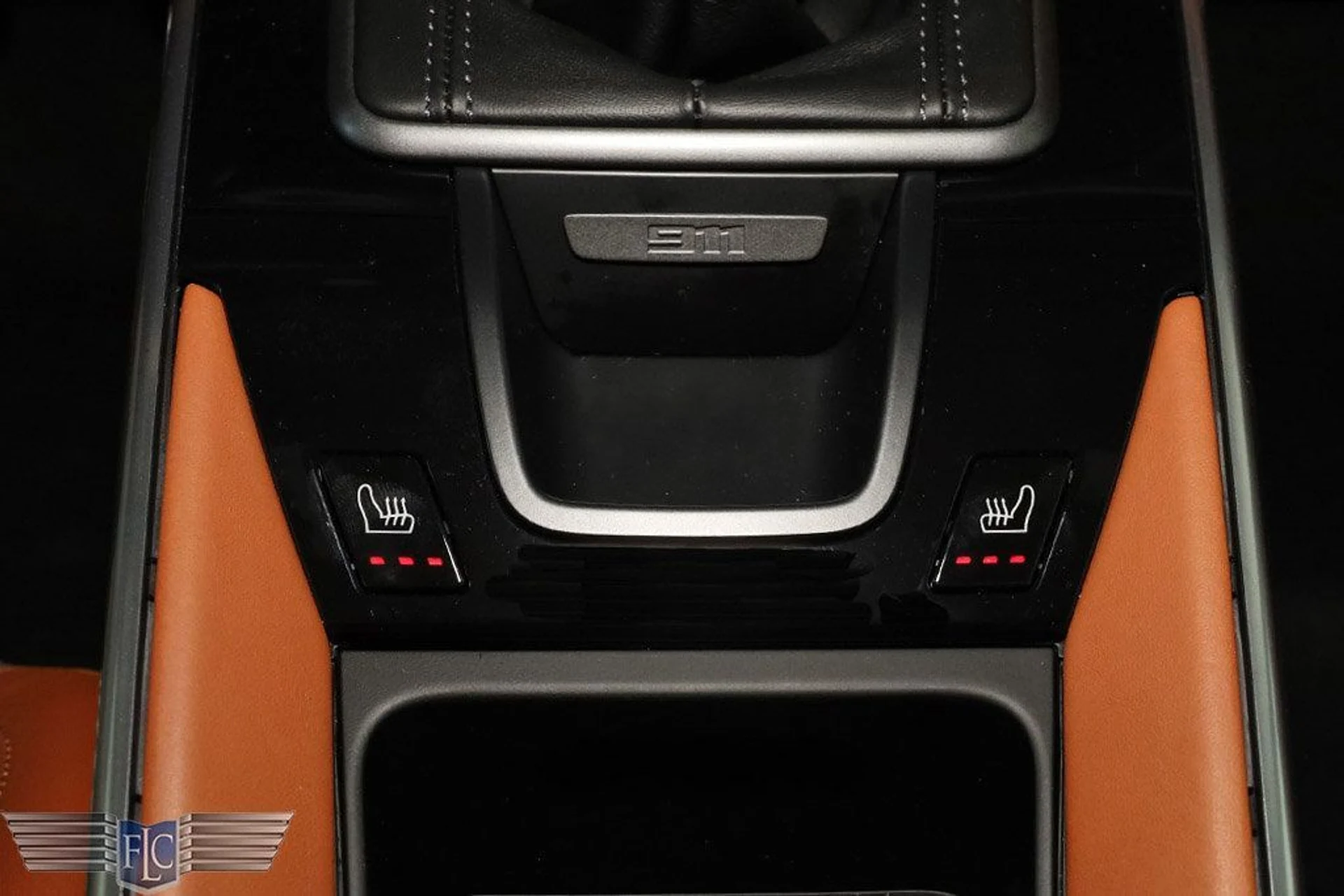 mph021_1083229007_used_2023_porsche_911_carrera4smanualcoupe_9689_22556560_22_1024_2c7016fc98