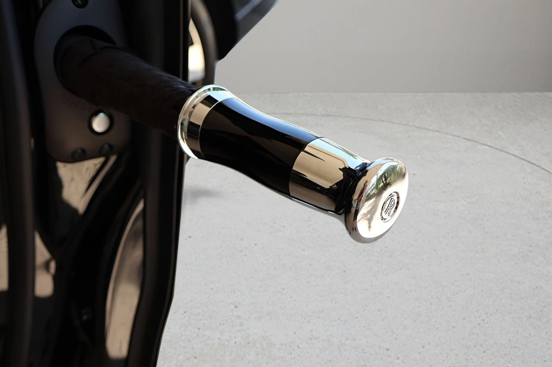 mph021_1083325636_22_8cdf11f814