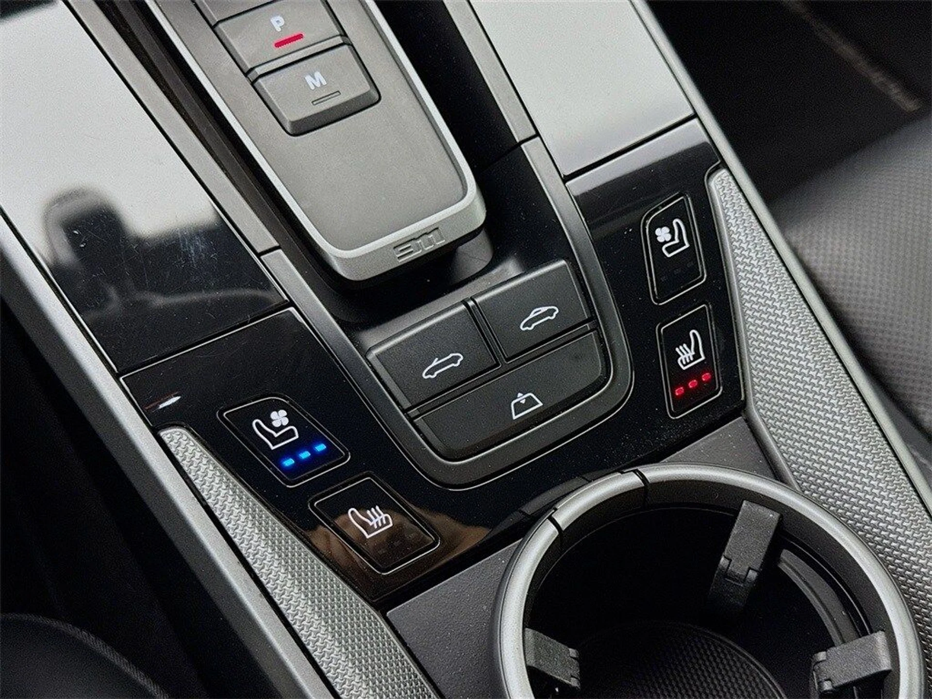 mph021_1087611080_f5f67b5b80e7458061cf8f1a9c3ac48bx_dde25f7384