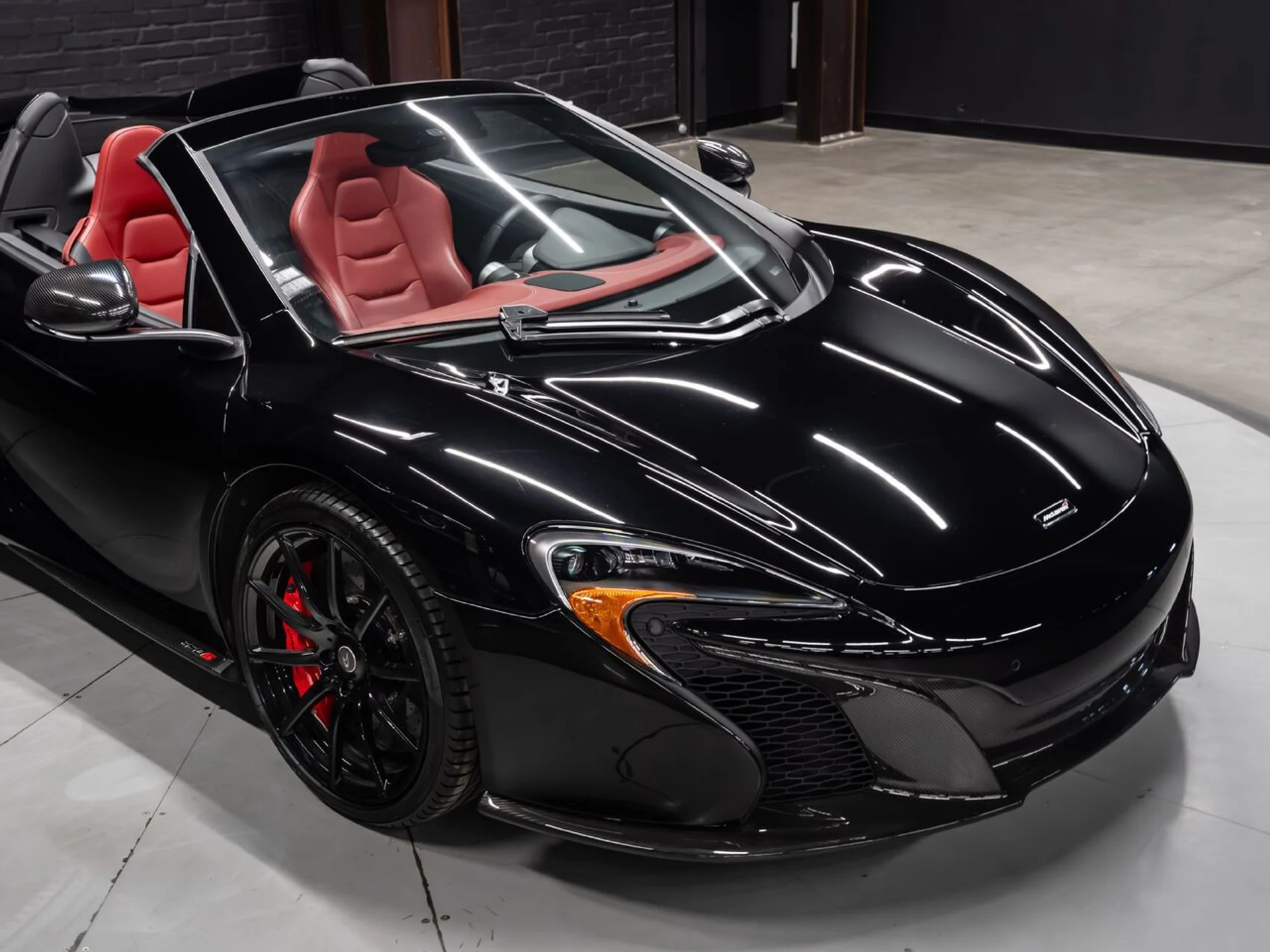 mph021_1089131404_mclaren_650s_2015_c6ffa99582