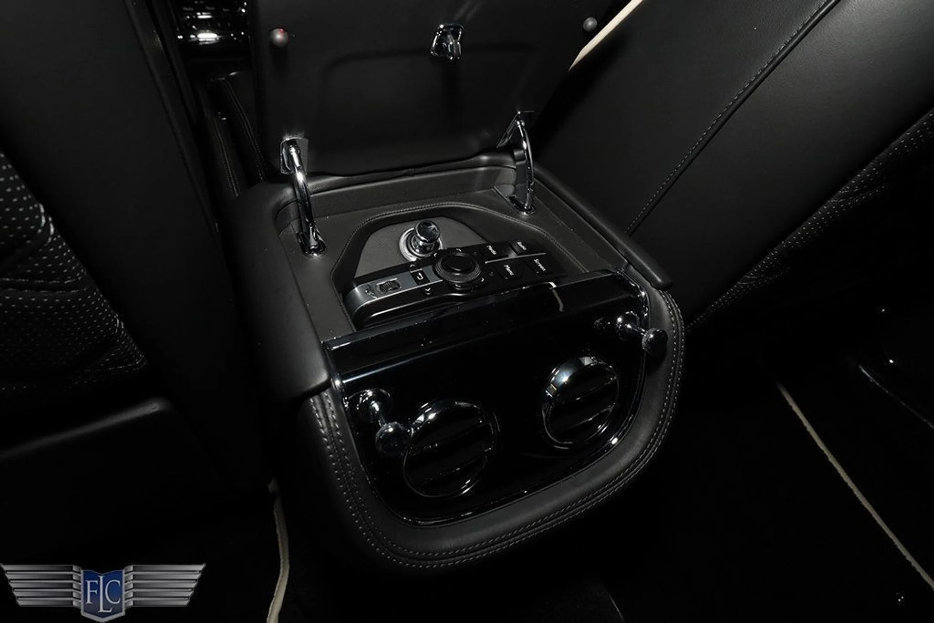 mph021_1094365918_used_2013_bentley_mulsanne_mullinersedan_9689_23023226_22_1024_2318f31fe7