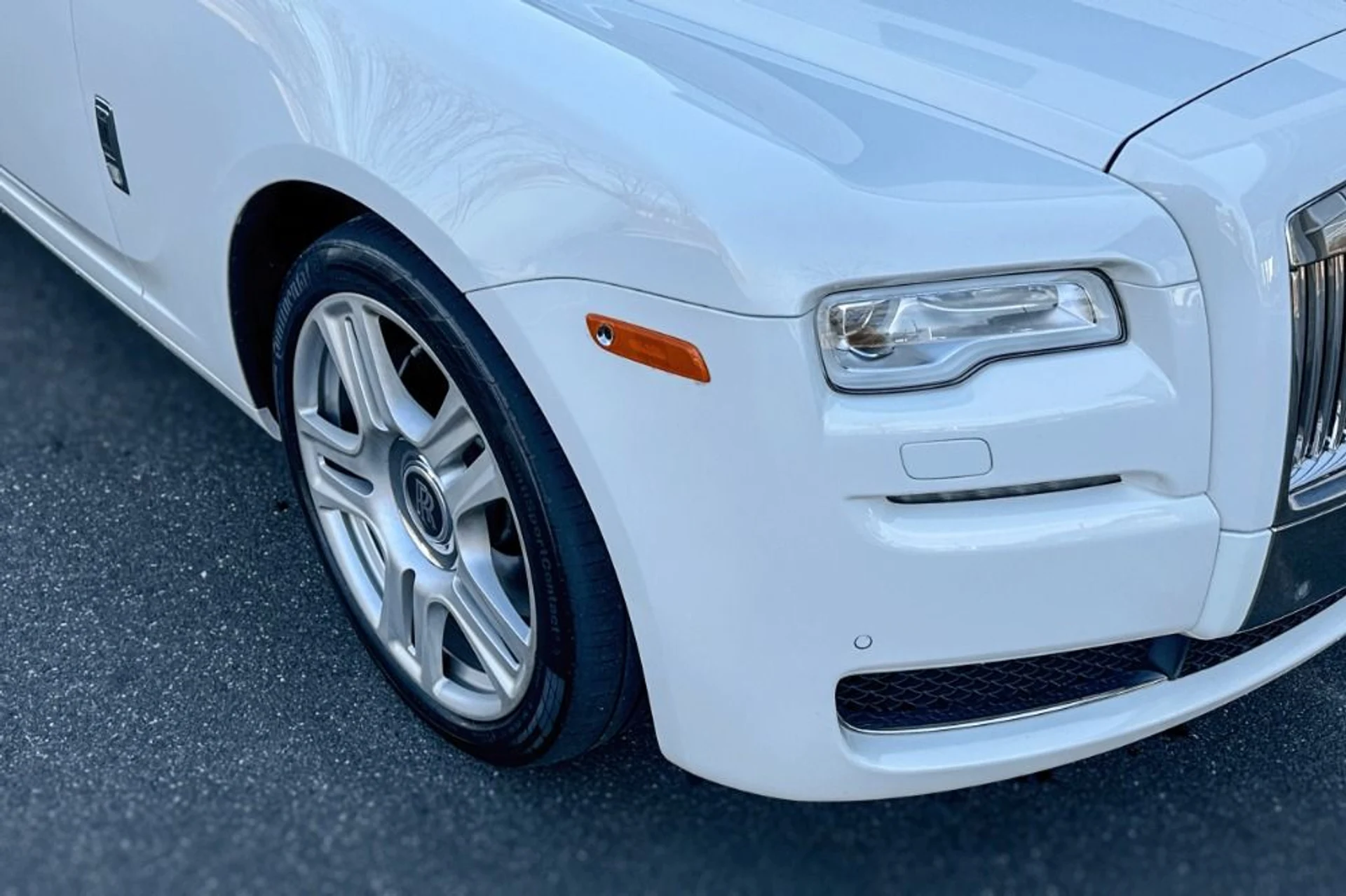 mph021_109702171_Used_2016_Rolls_Royce_Ghost_1768387750_cdf5f857f3