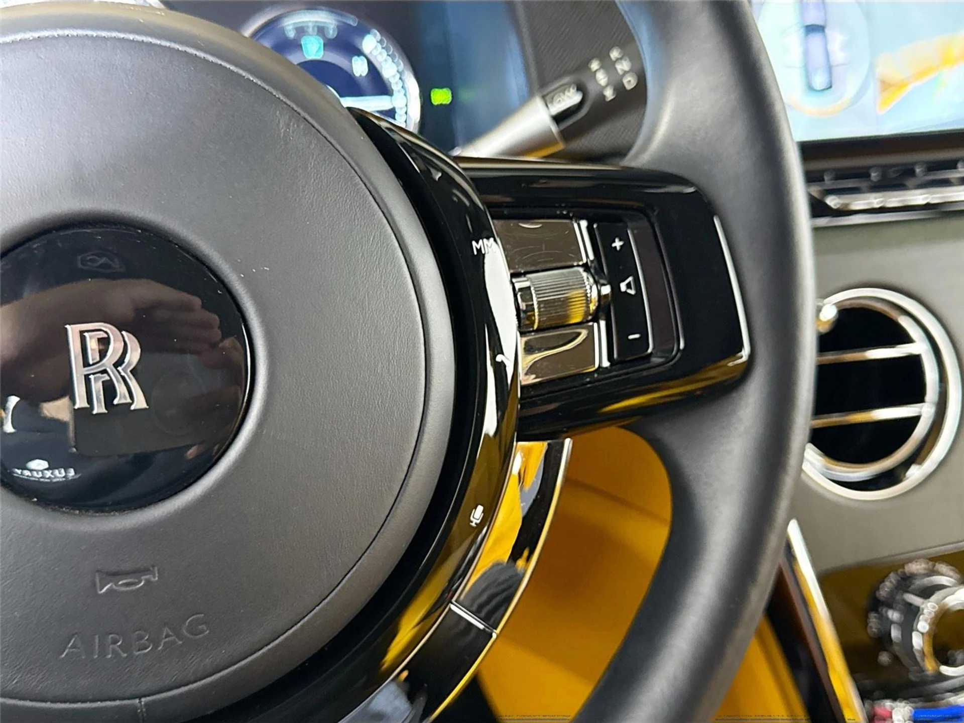 mph021_1109667211_5abbdcf271ef19f4bc95a69a893201fa_a4fc3330d1