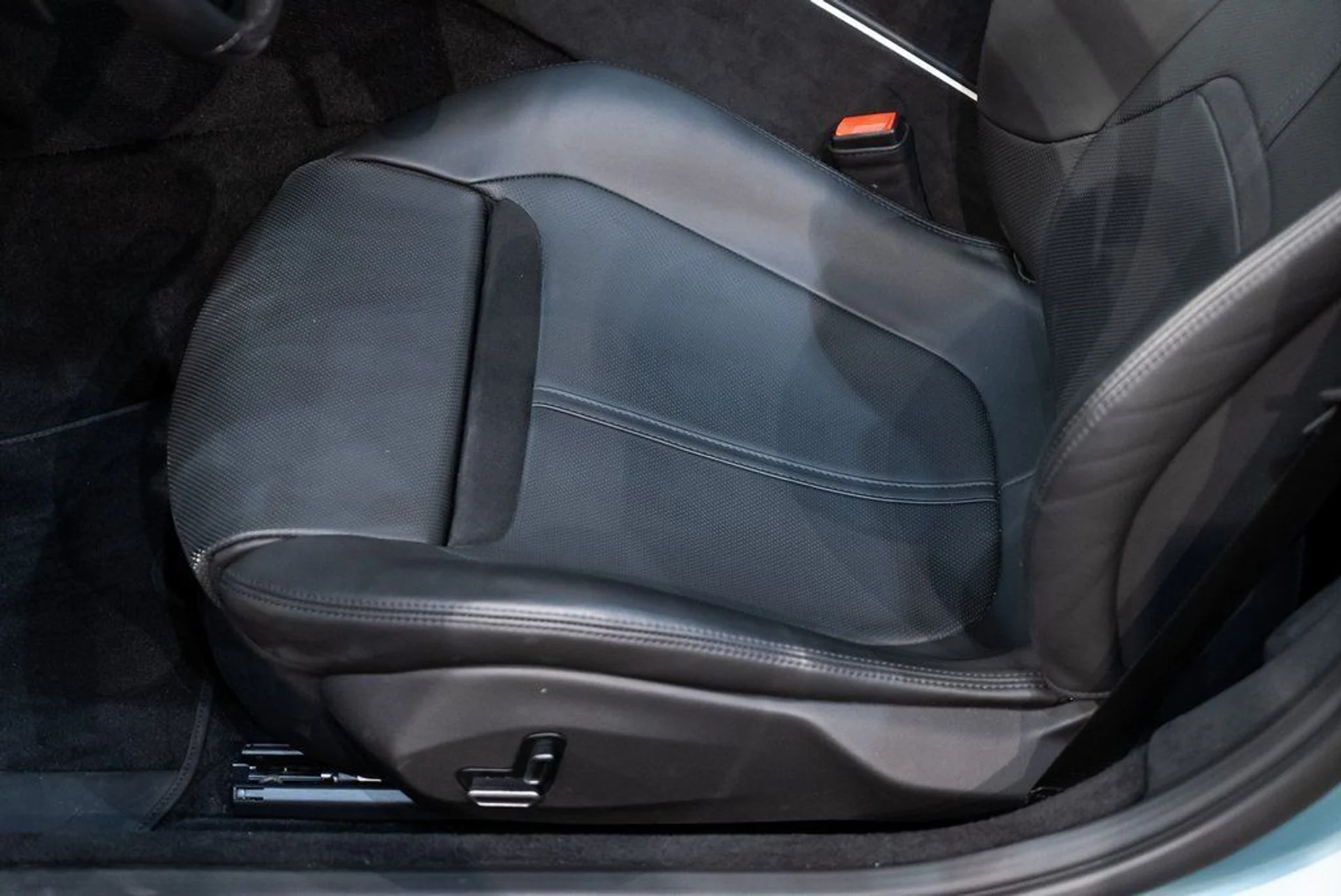 mph021_1111786470_1e38648ec2eb7a52468967cd8d0159db_074acd84be