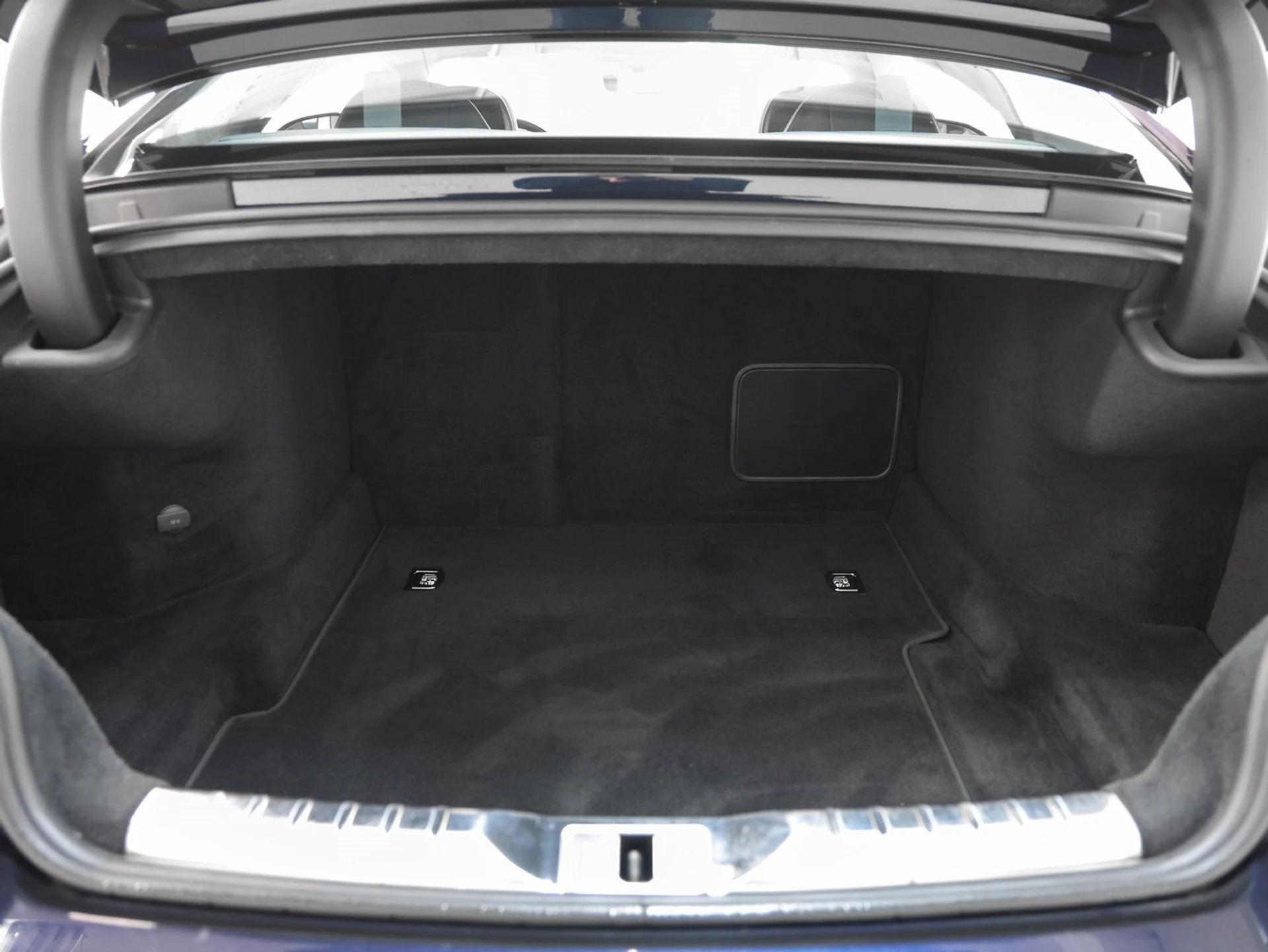 mph021_1114207519_22_611bf7a455