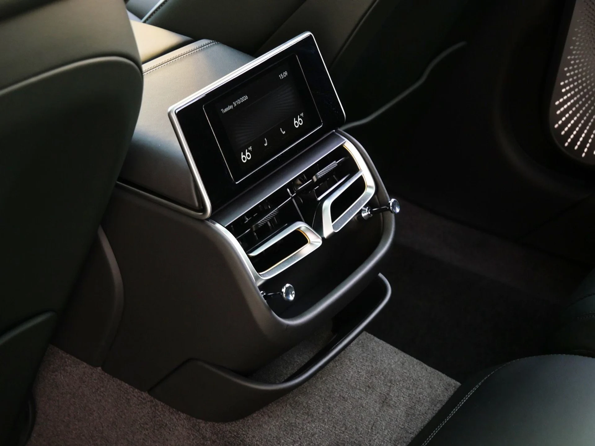 mph021_1116837741_12d5b547dd963fb32705cc5a2edb23efx_8c0ad8915d