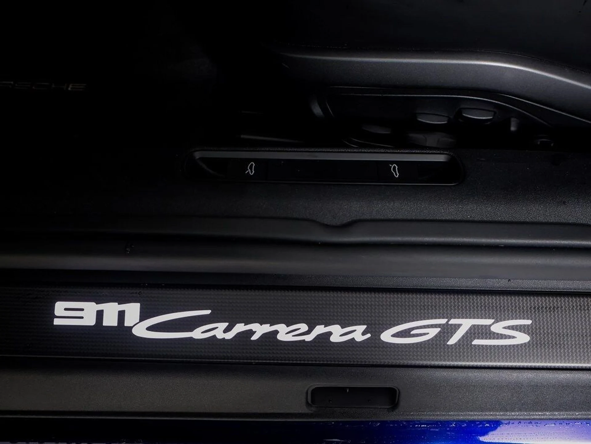 mph021_11210019_355bea6424c05a4bfaa49935822ac642x_e7f3caca92