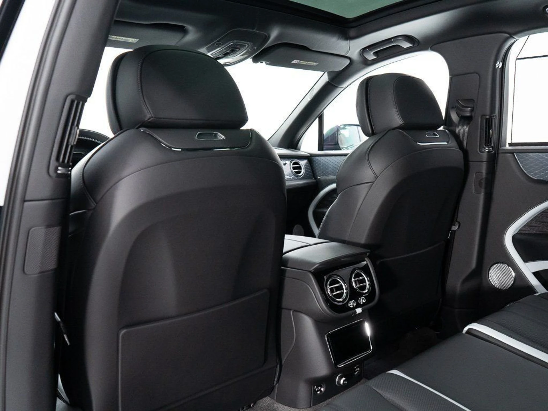 mph021_1122399857_9e6e483f9dd8b7317178b6ff3a9f6fea_d6faedfb28