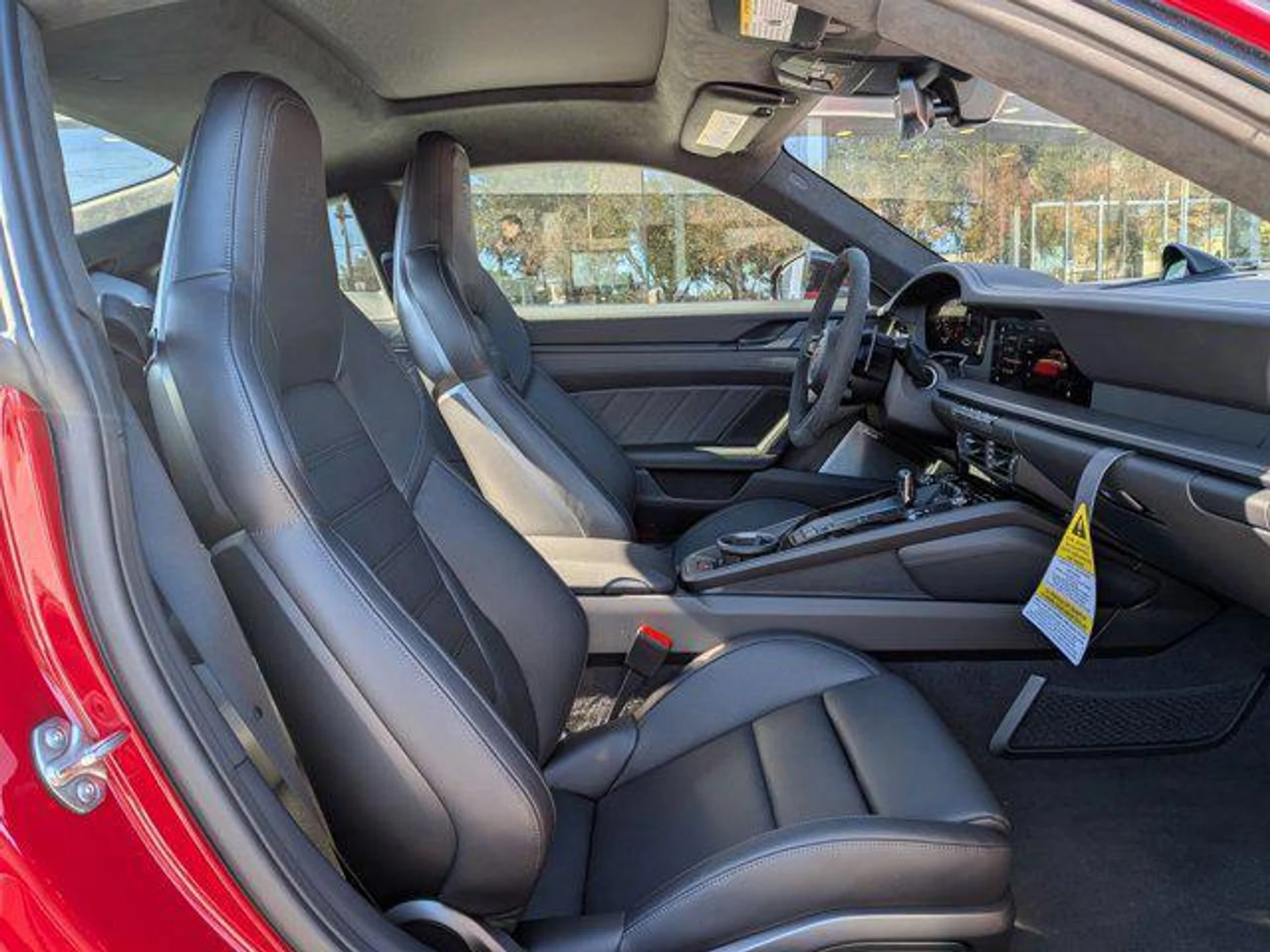 mph021_1126350047_Vc0b_J4_E7_PU_YTV_Ana_S_u_YP_85f9k_bd2008bd9e