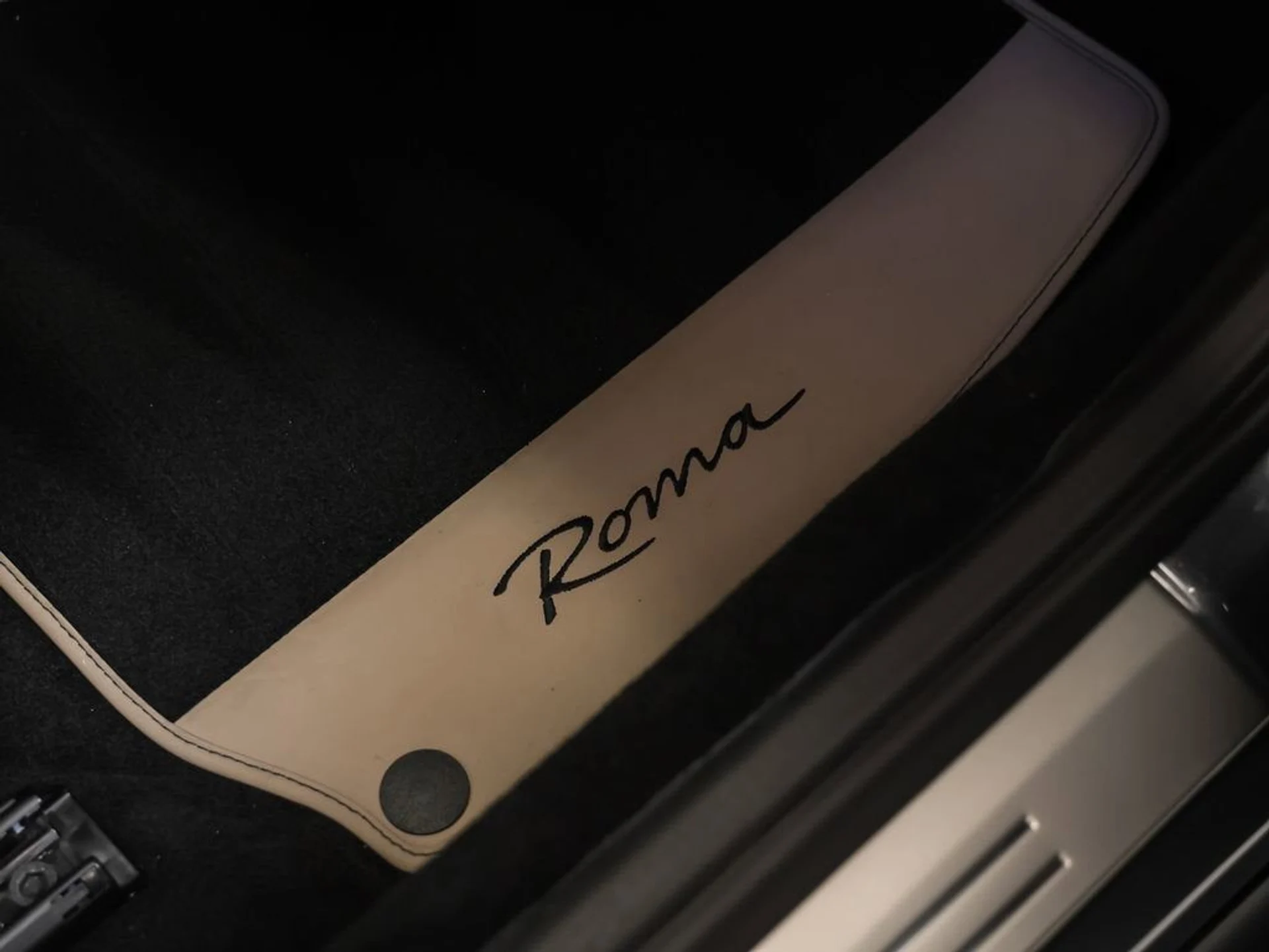 mph021_113653155_22_c918d9b81d