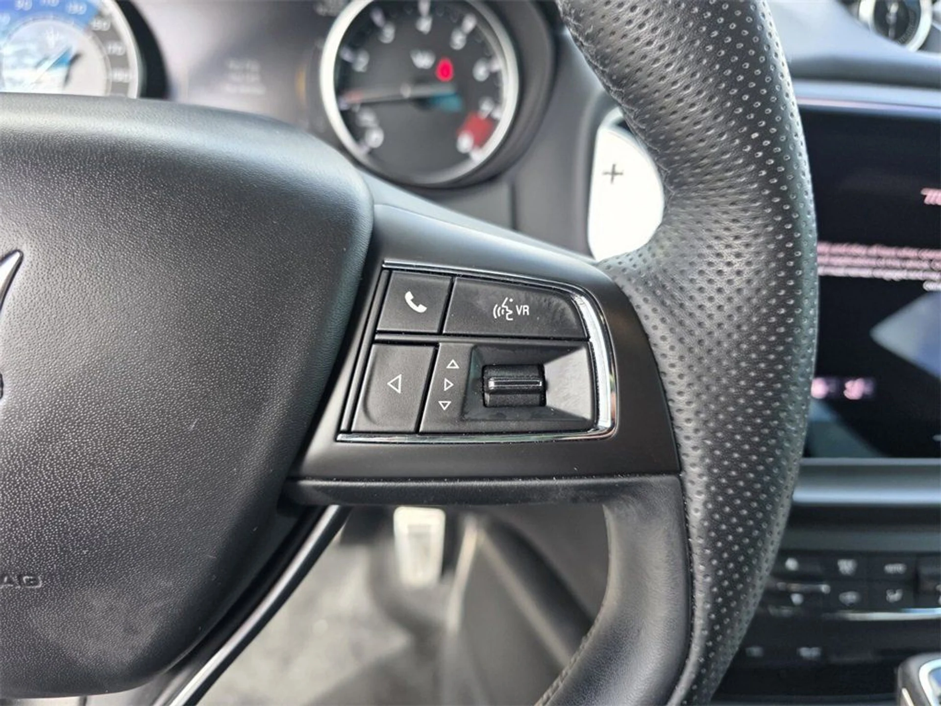 mph021_114102807_480388ec751d4f7c05b9e1a1ae3e0c91_06dc08e42f