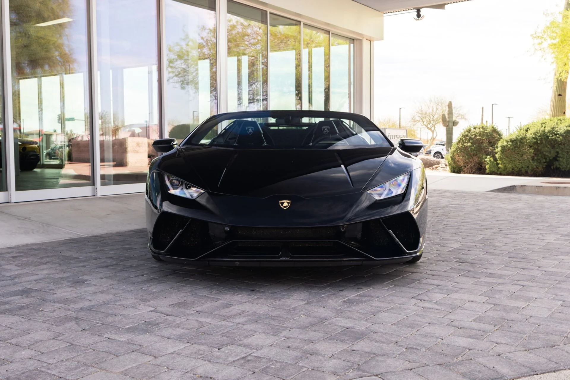 mph021_1141141658_Used_2018_Lamborghini_Huracan_LP_640_4_Performante_Spyder_1772832591_895c72b0c6