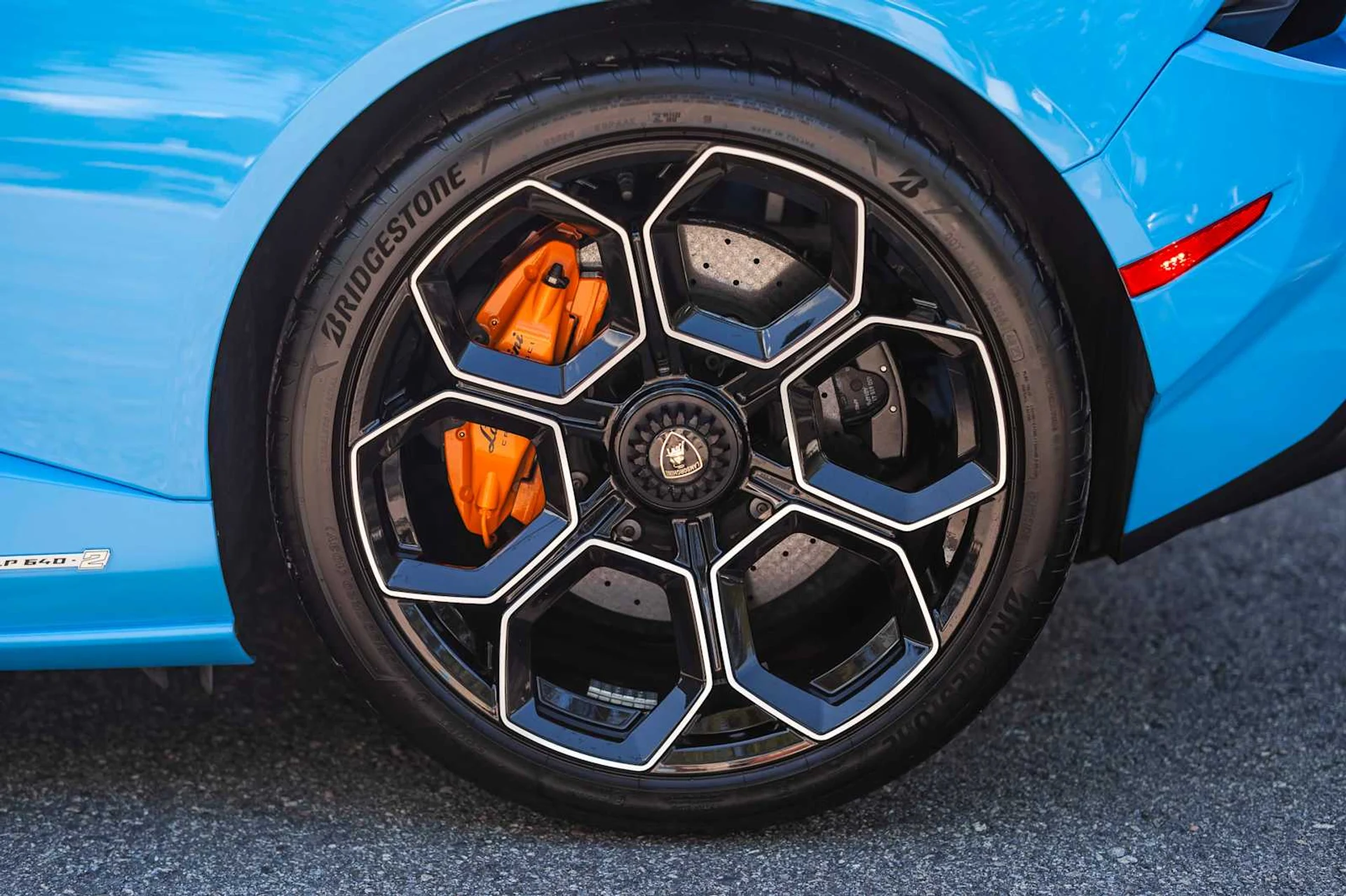 mph021_1145445455_402b8417a8a12852344e04edbbb3e500x_aa3ee76dc8