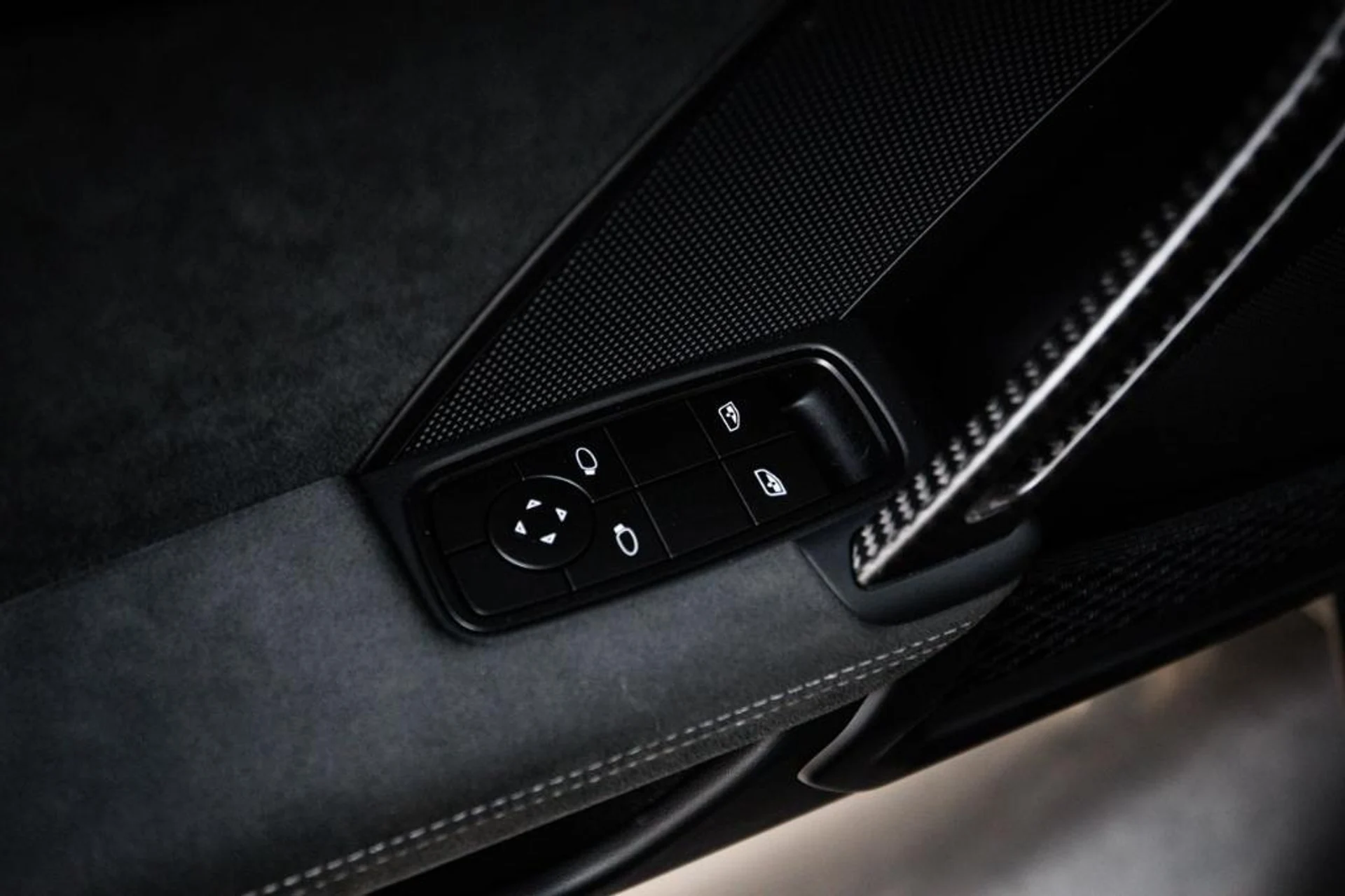 mph021_1147879976_eo_Y_Uz_TM_6_Khd6_P_Gc6_X3h3_Md2n_M_56eddb1b02