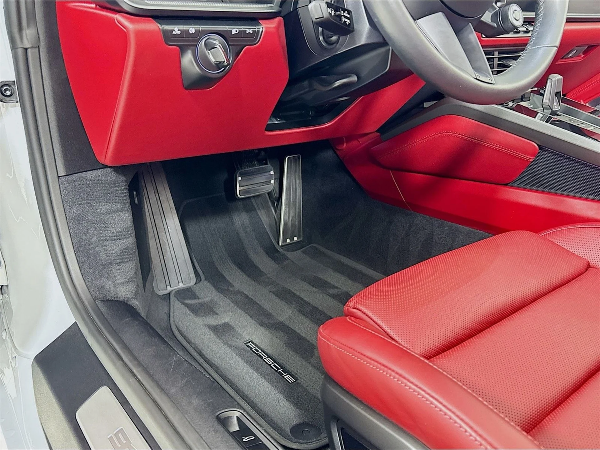 mph021_114790228_d6b5408493a917c4ef92e47cee519ce9x_383b06fb15