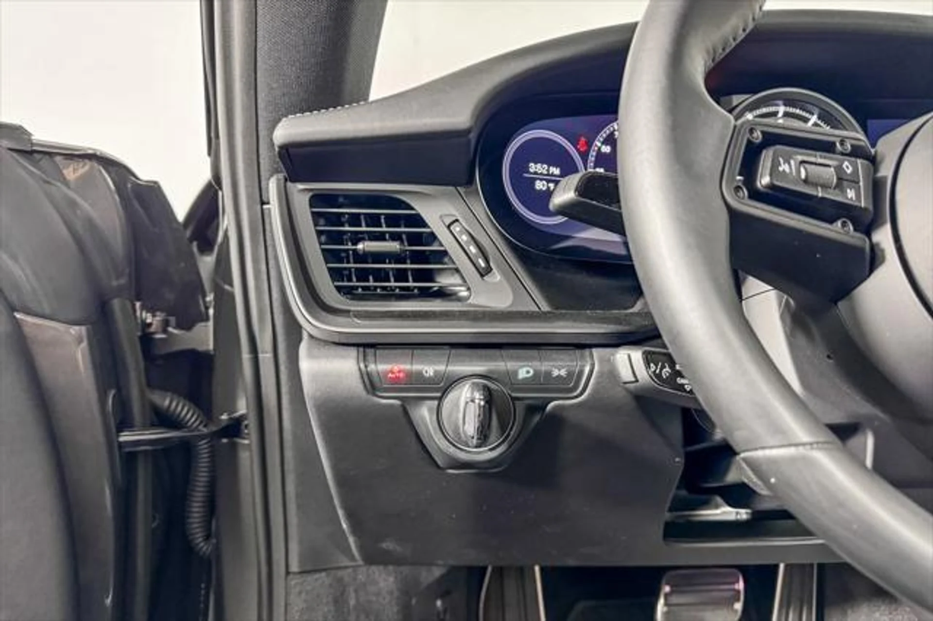 mph021_115729983_Tv7d9v_G0ip0_Q5x_LH_Dr6v_Xyv_F_Ps_3b7e05222a