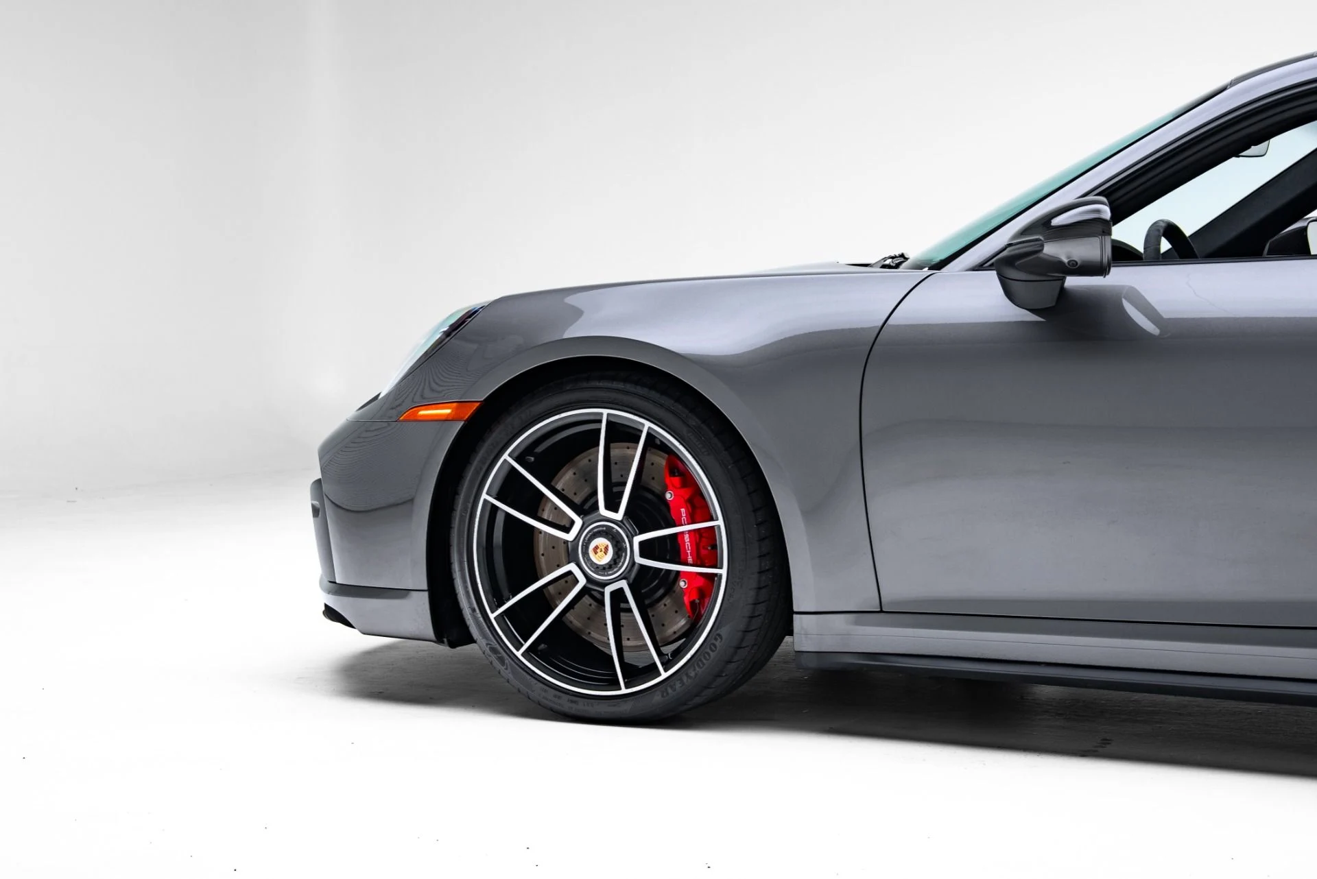 mph021_1157822373_Used_2021_Porsche_911_Turbo_1771625049_426cae9237