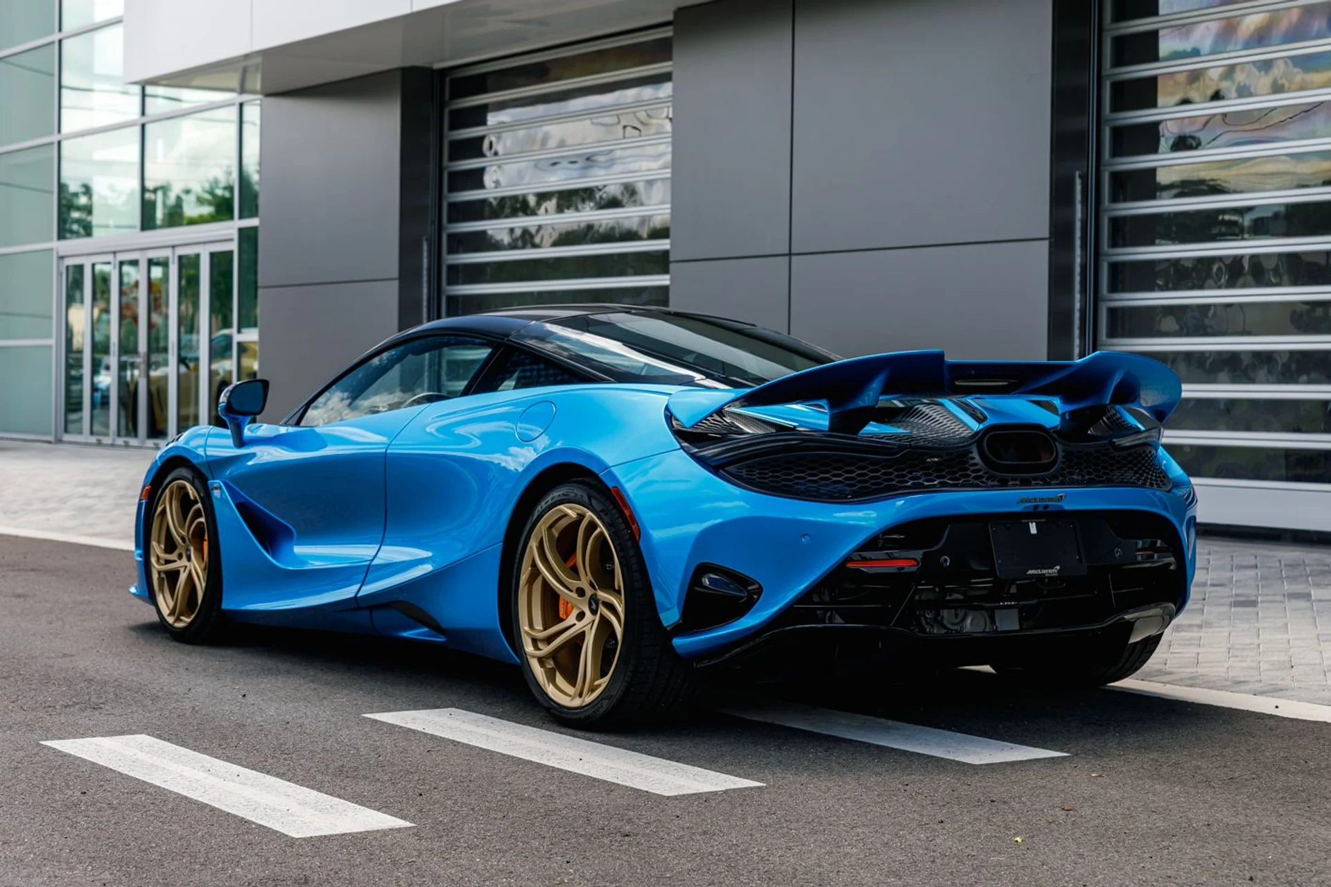 mph021_116018490_Used_2025_Mc_Laren_750_S_aba373f615