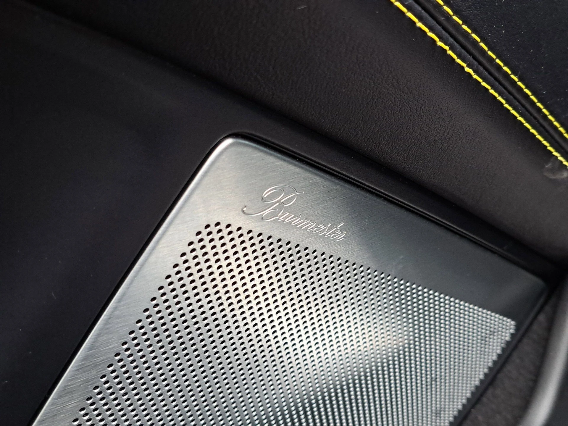 mph021_1161572638_18d5de73a4f6bccd9d0097ed49c19541x_a40ec2073c