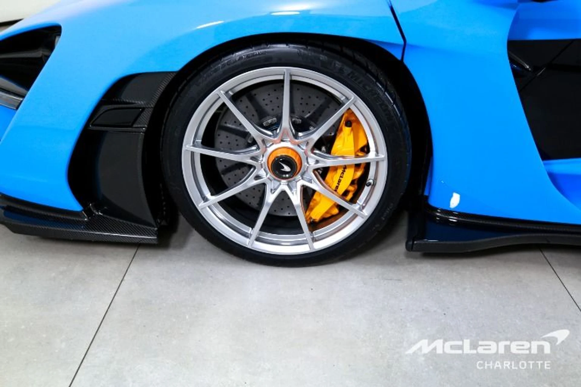 mph021_1162749940_Used_2019_Mc_Laren_Senna_63cd8919f6