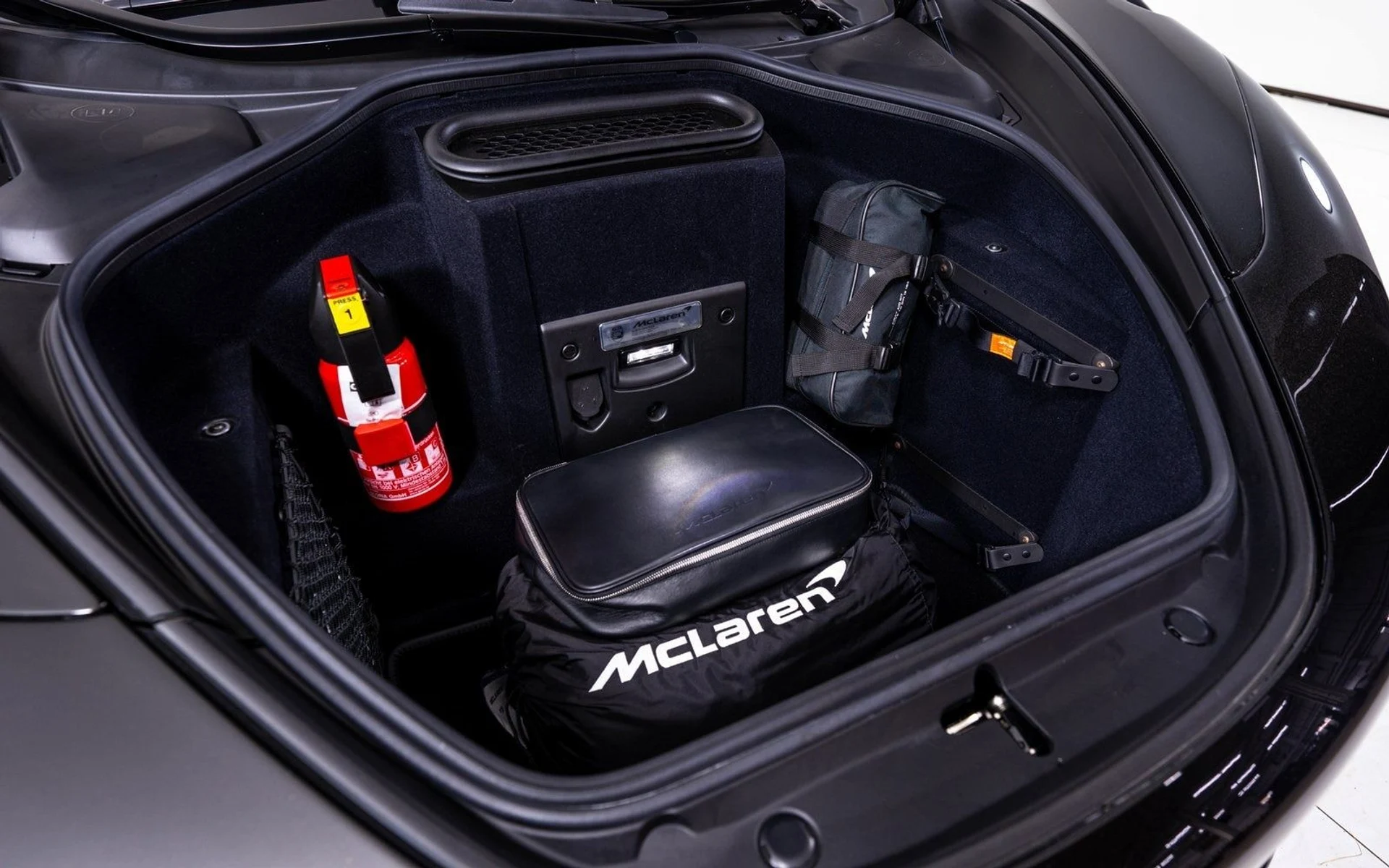 mph021_116857902_6f756a6a6867511d4ee2fb27defc71f6x_5315cf9109